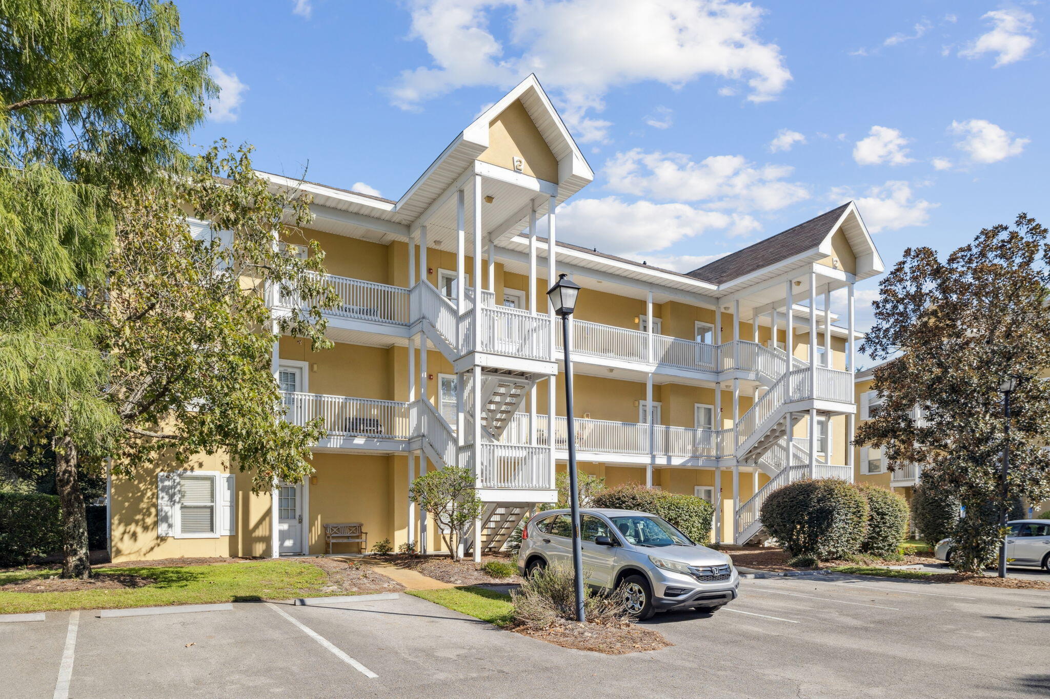HERON'S WATCH CONDO PH 2 - Residential