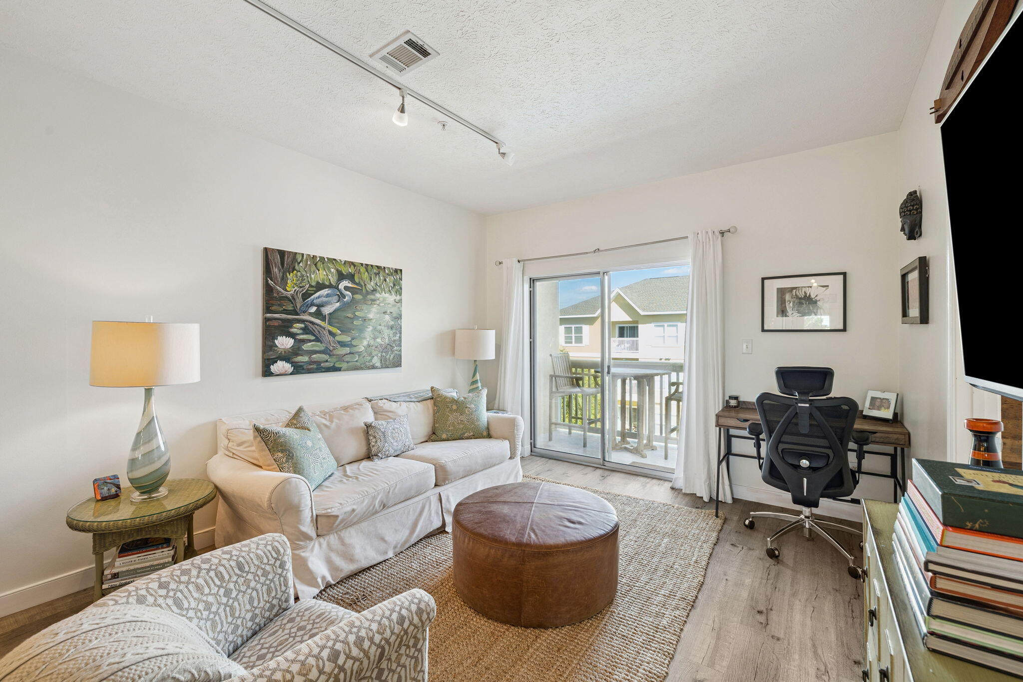 HERON'S WATCH CONDO PH 2 - Residential