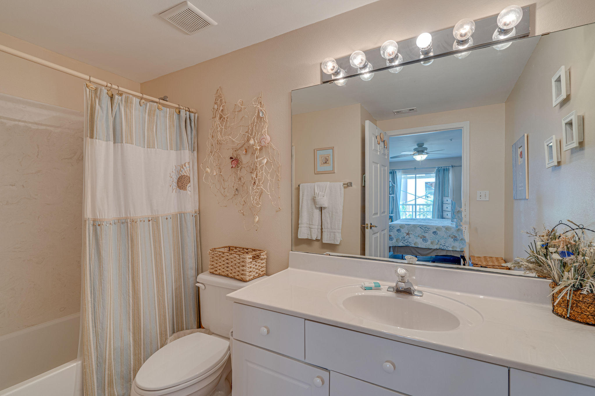 CIBONEY CONDO - Residential