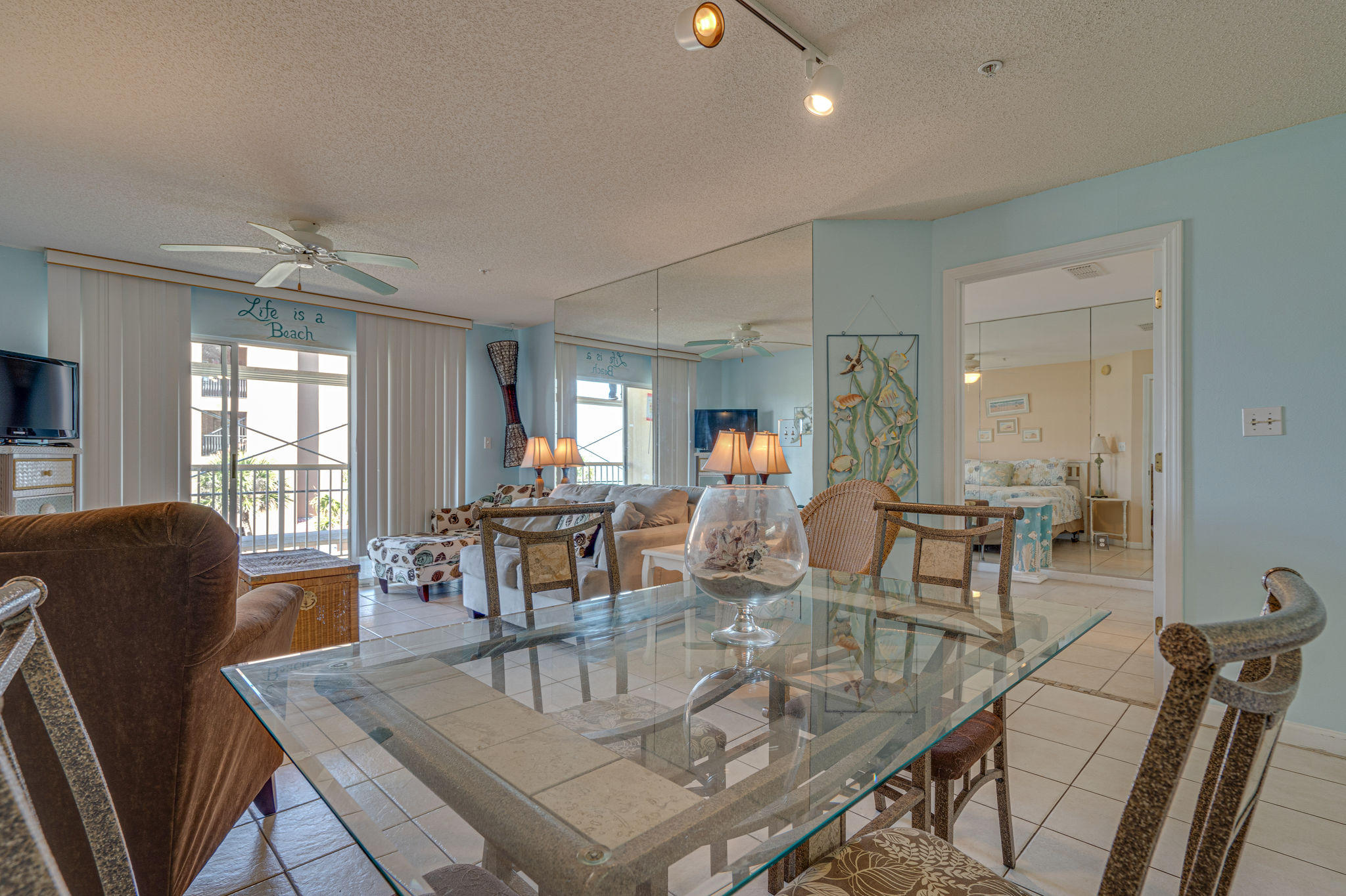 CIBONEY CONDO - Residential