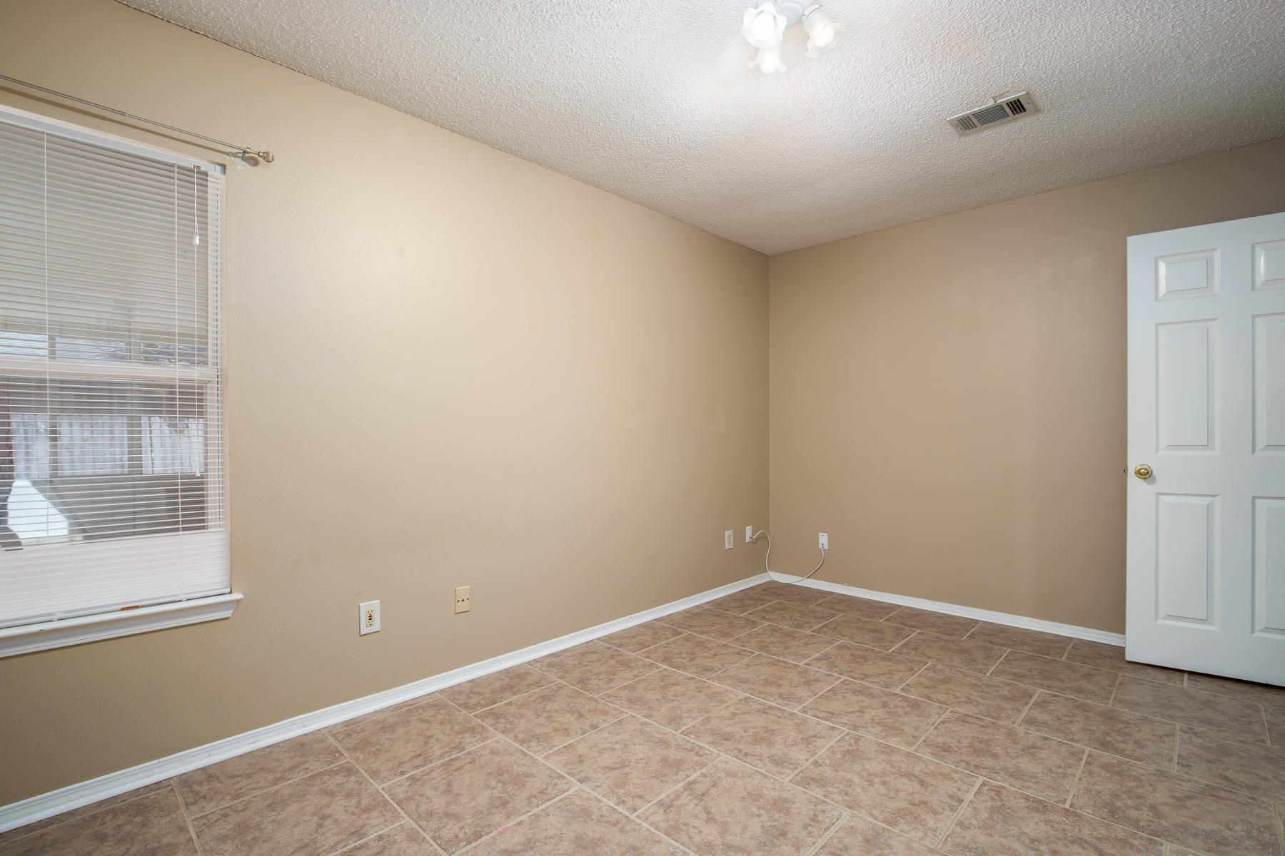 QUAIL RUN NORTH - Residential