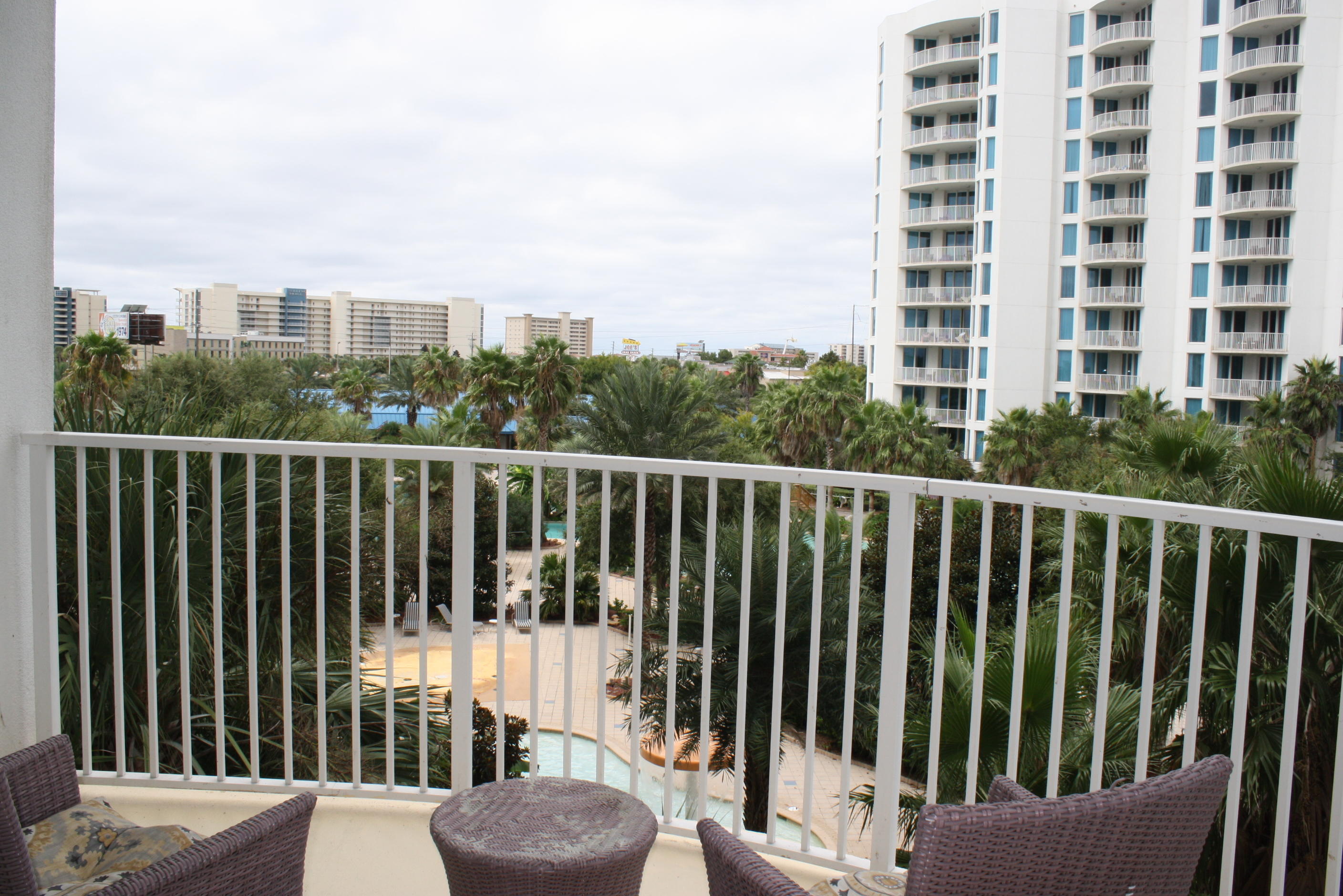 THE PALMS OF DESTIN - Residential