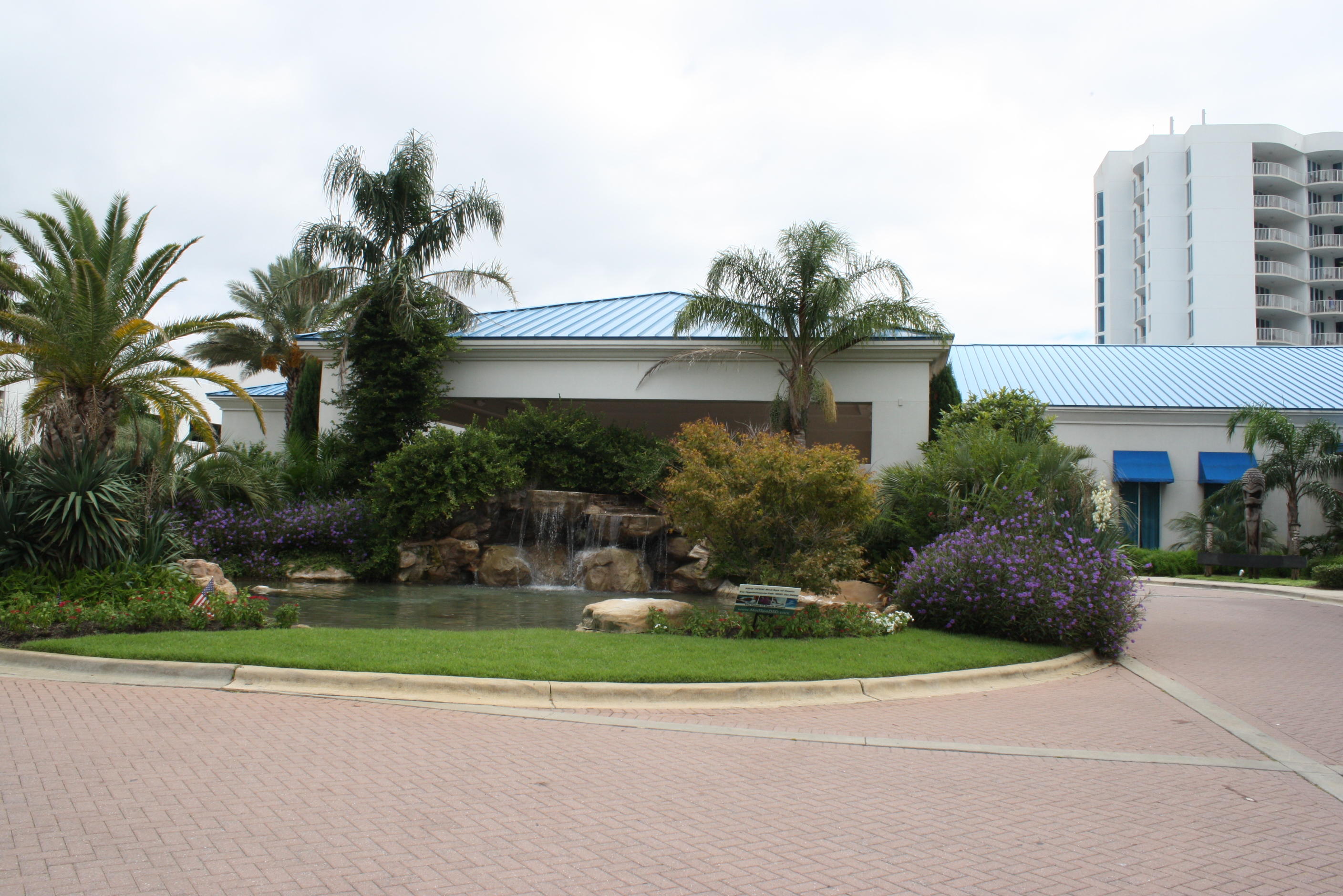 THE PALMS OF DESTIN - Residential