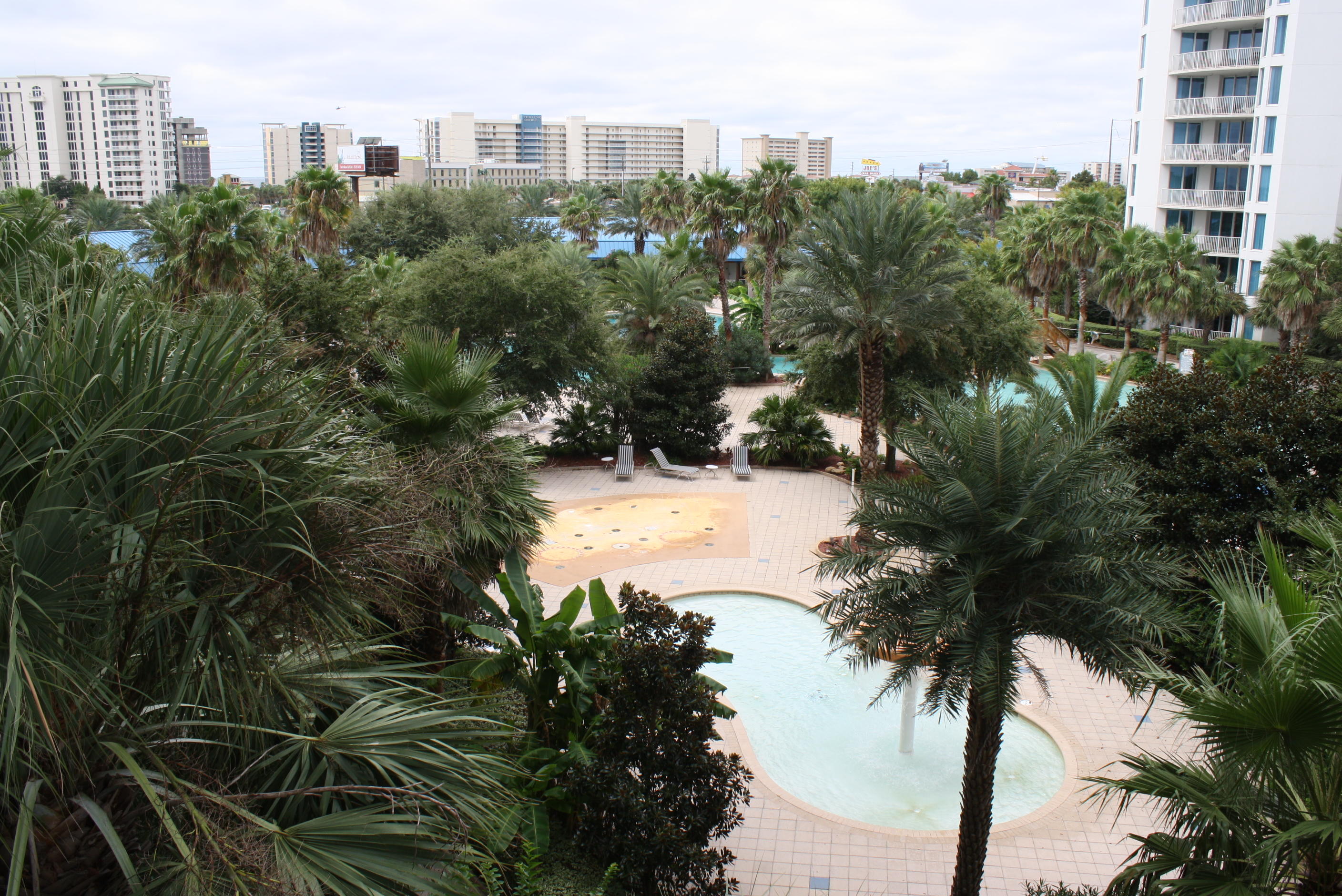 THE PALMS OF DESTIN - Residential