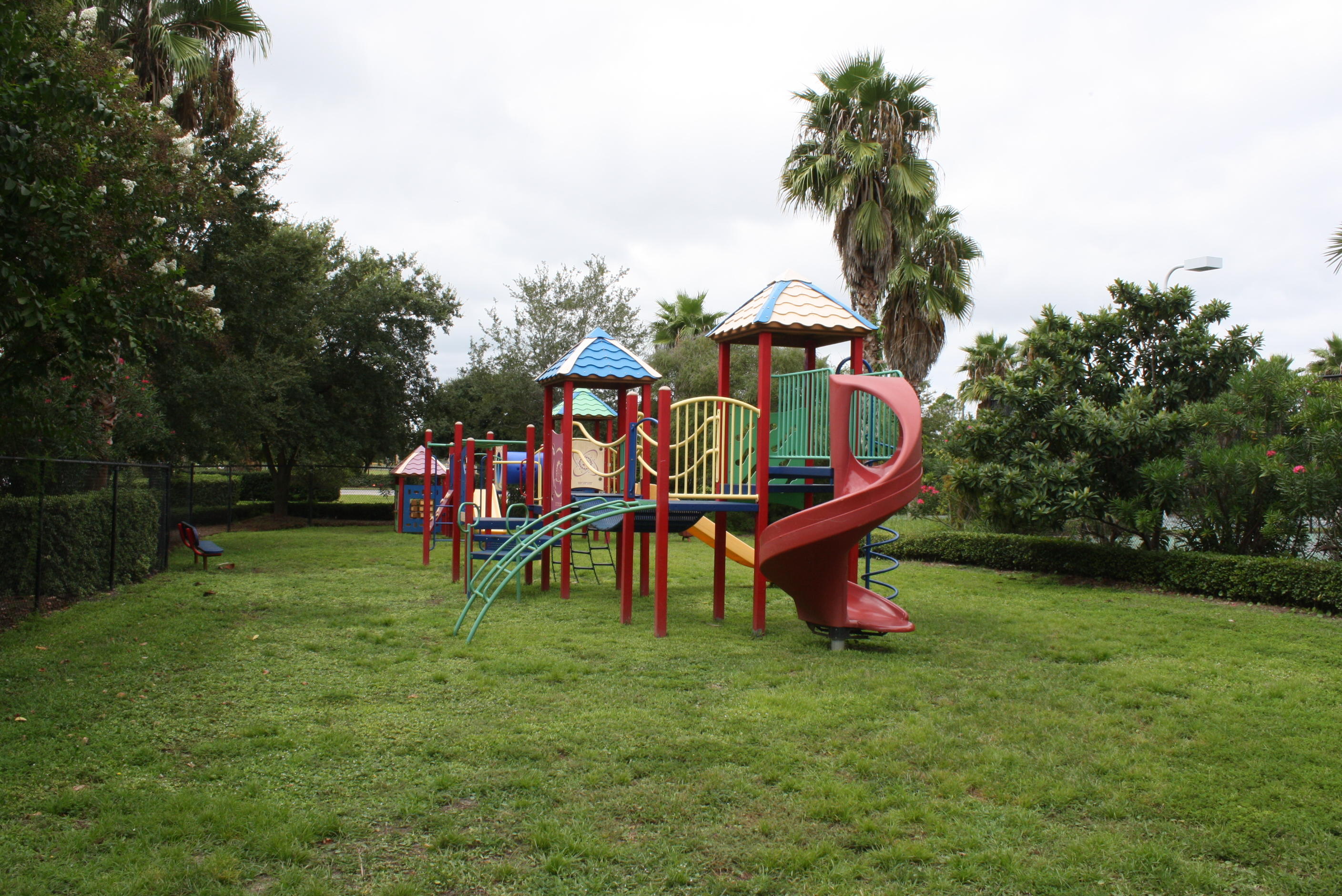 THE PALMS OF DESTIN - Residential