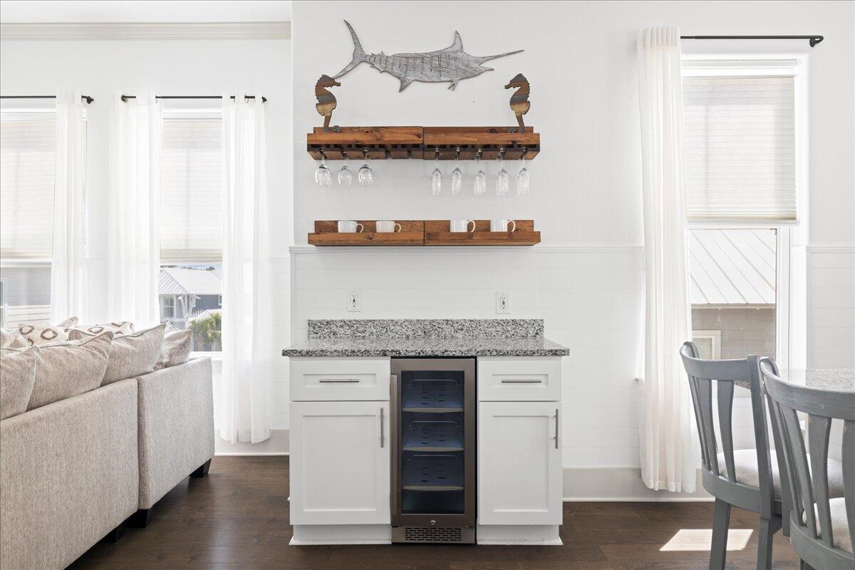 HIGHLAND PARKS - Residential Lease