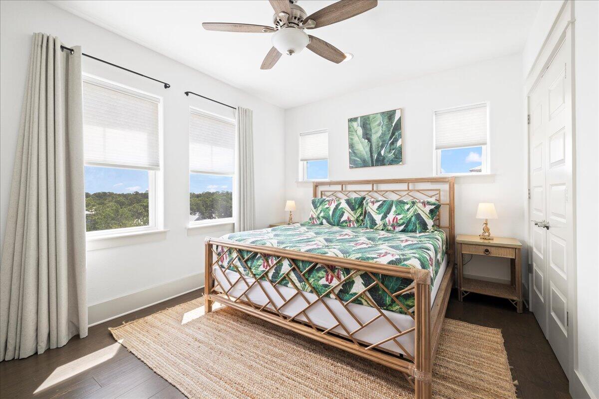 HIGHLAND PARKS - Residential Lease