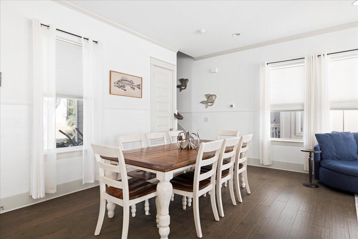 HIGHLAND PARKS - Residential Lease