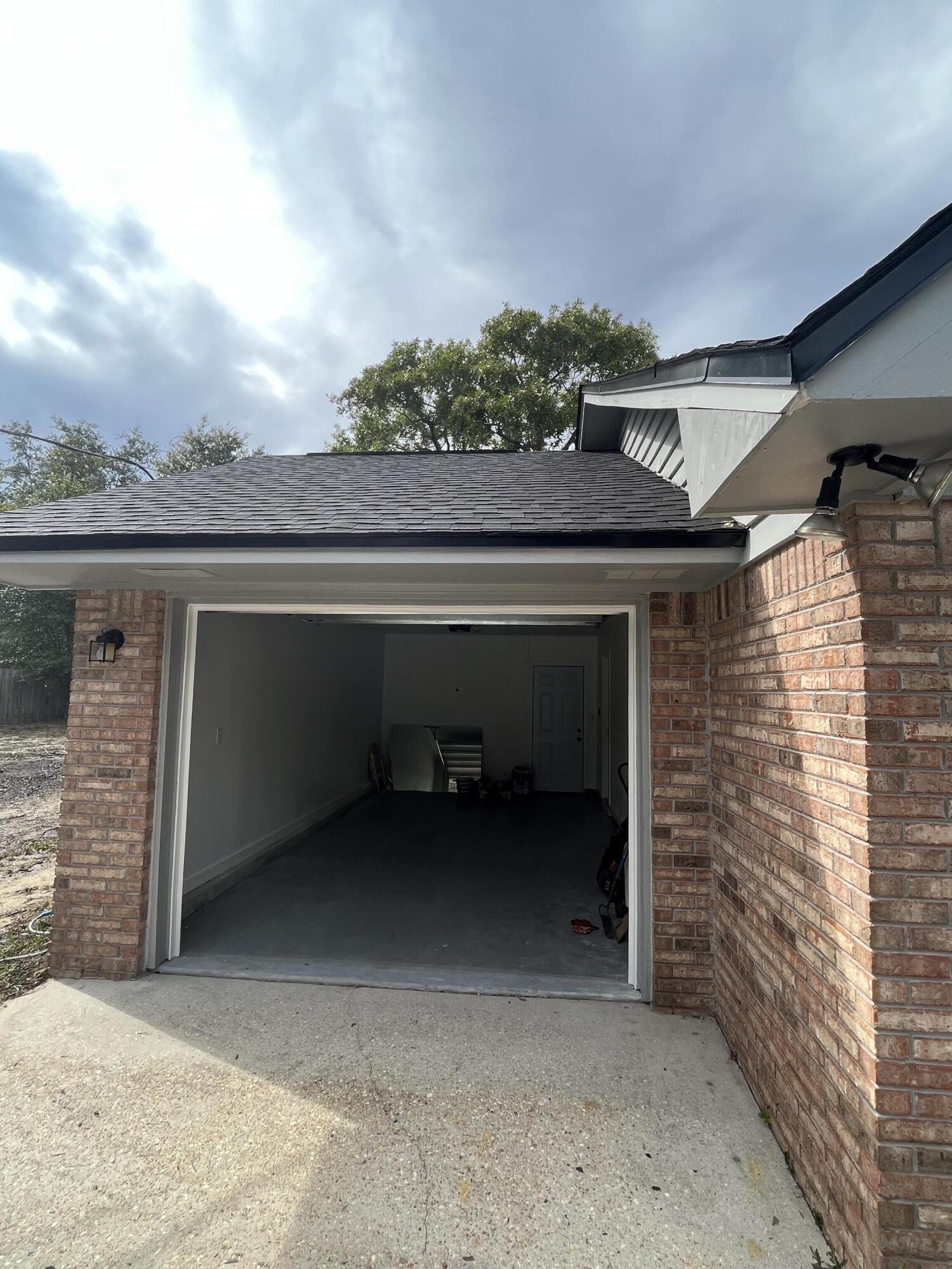 EAST BAY RIVER ESTATES 2ND ADDN - Residential