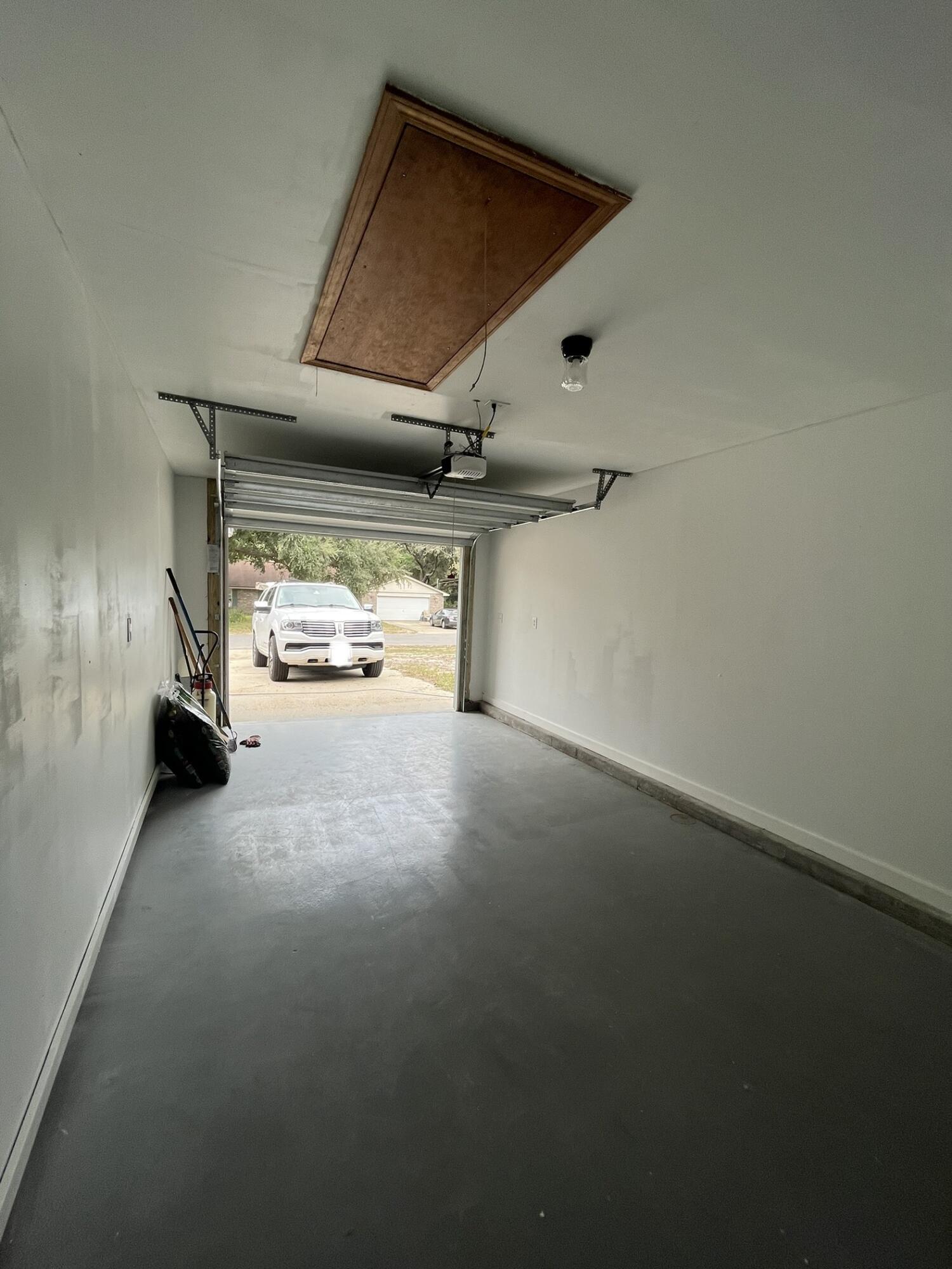 EAST BAY RIVER ESTATES 2ND ADDN - Residential