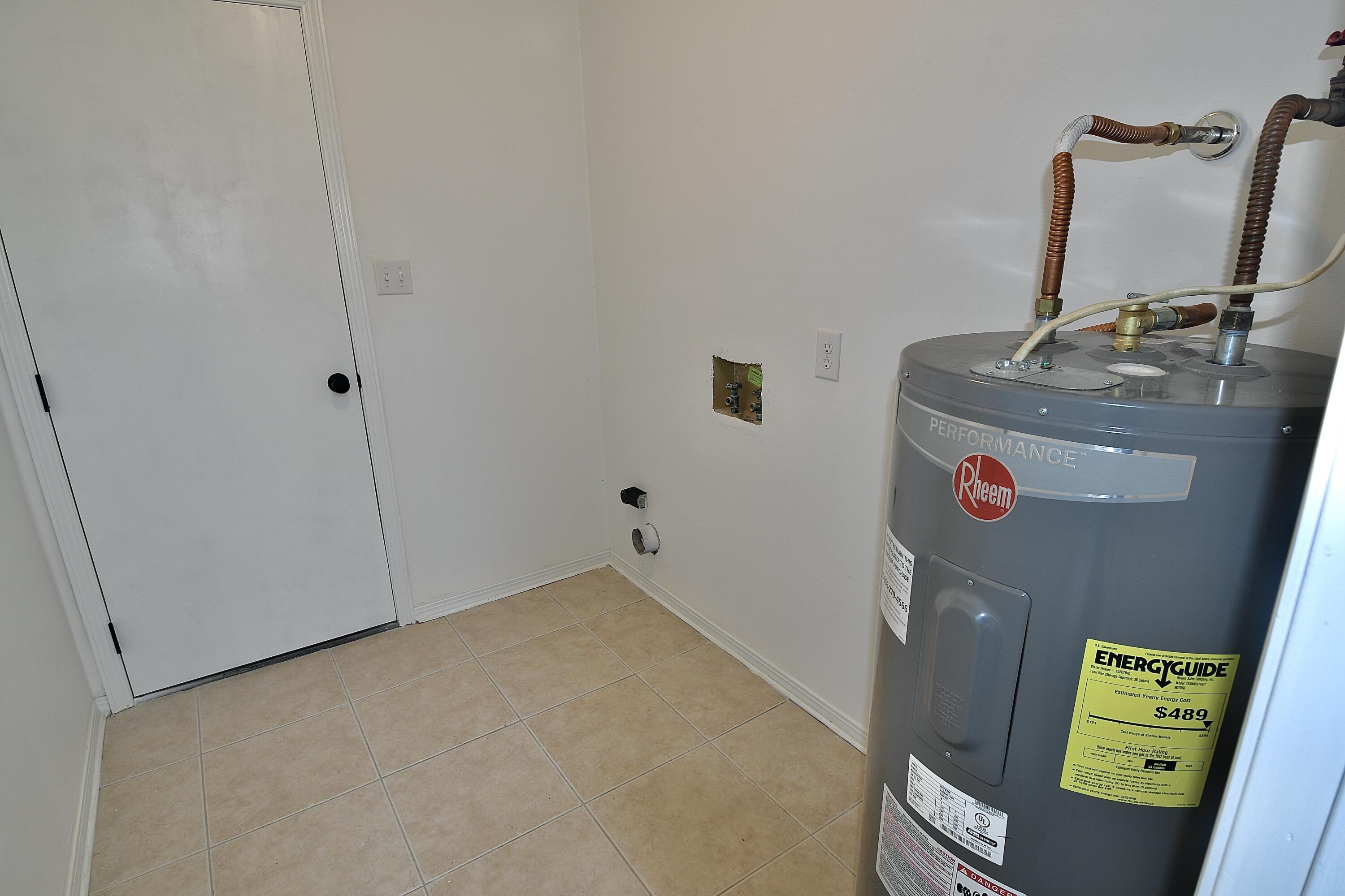 EAST BAY RIVER ESTATES 2ND ADDN - Residential