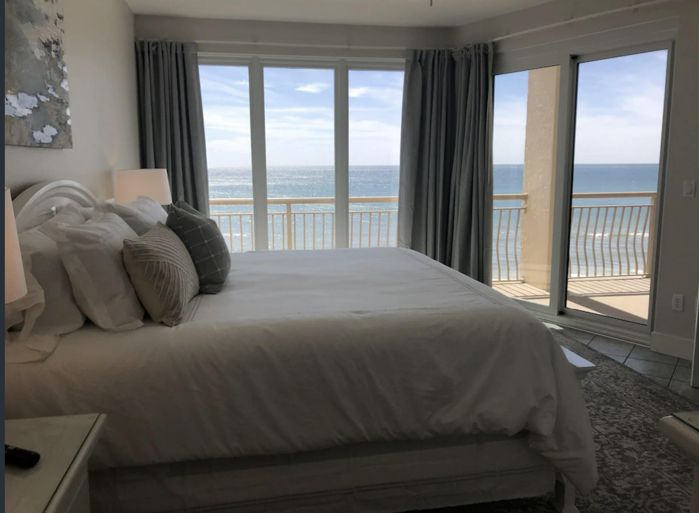Gorgeous updated 2 bedroom unit directly on water! What a view! Located in the very desirable High Pointe condos!