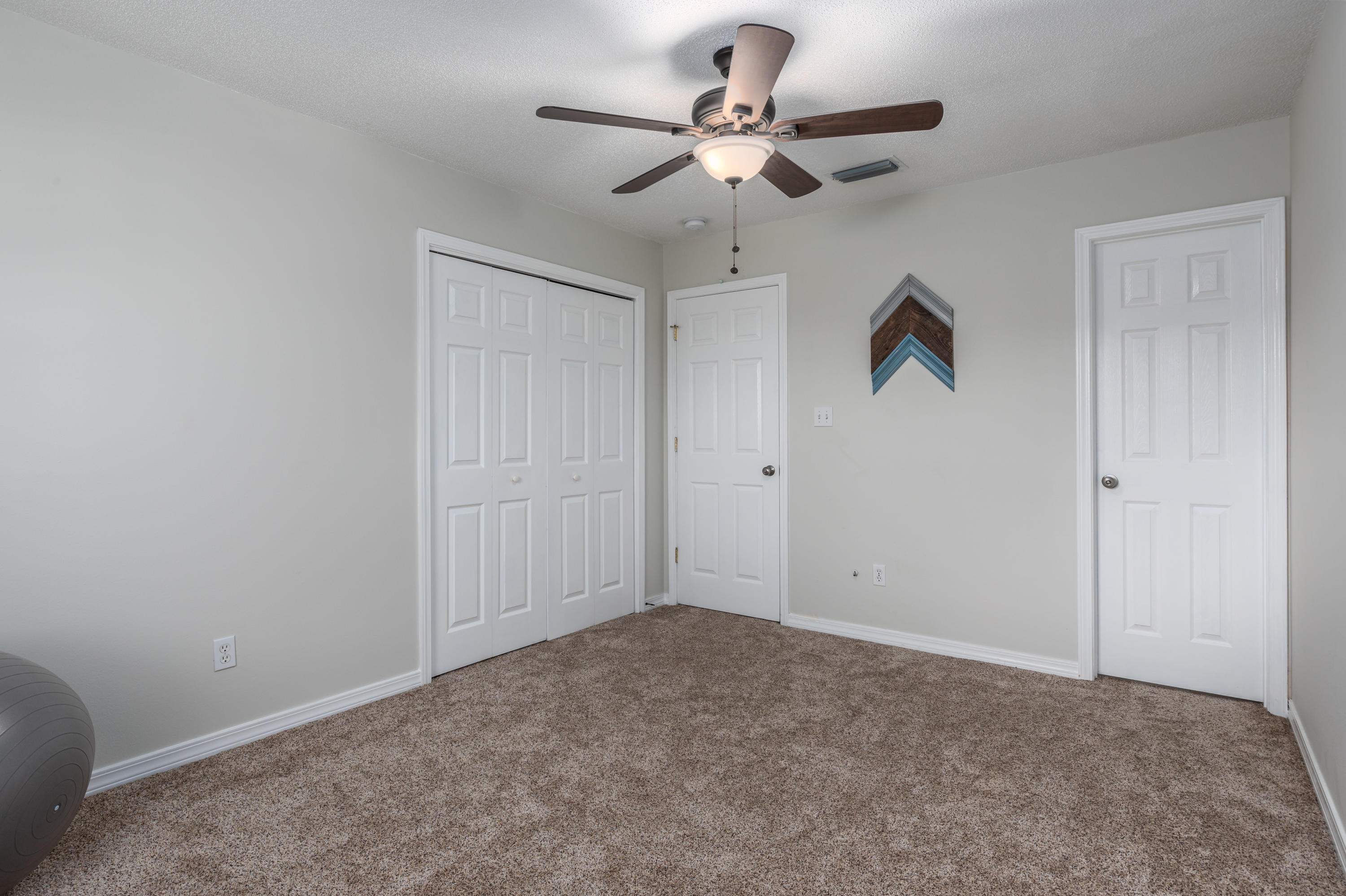 Houston Manor - Residential