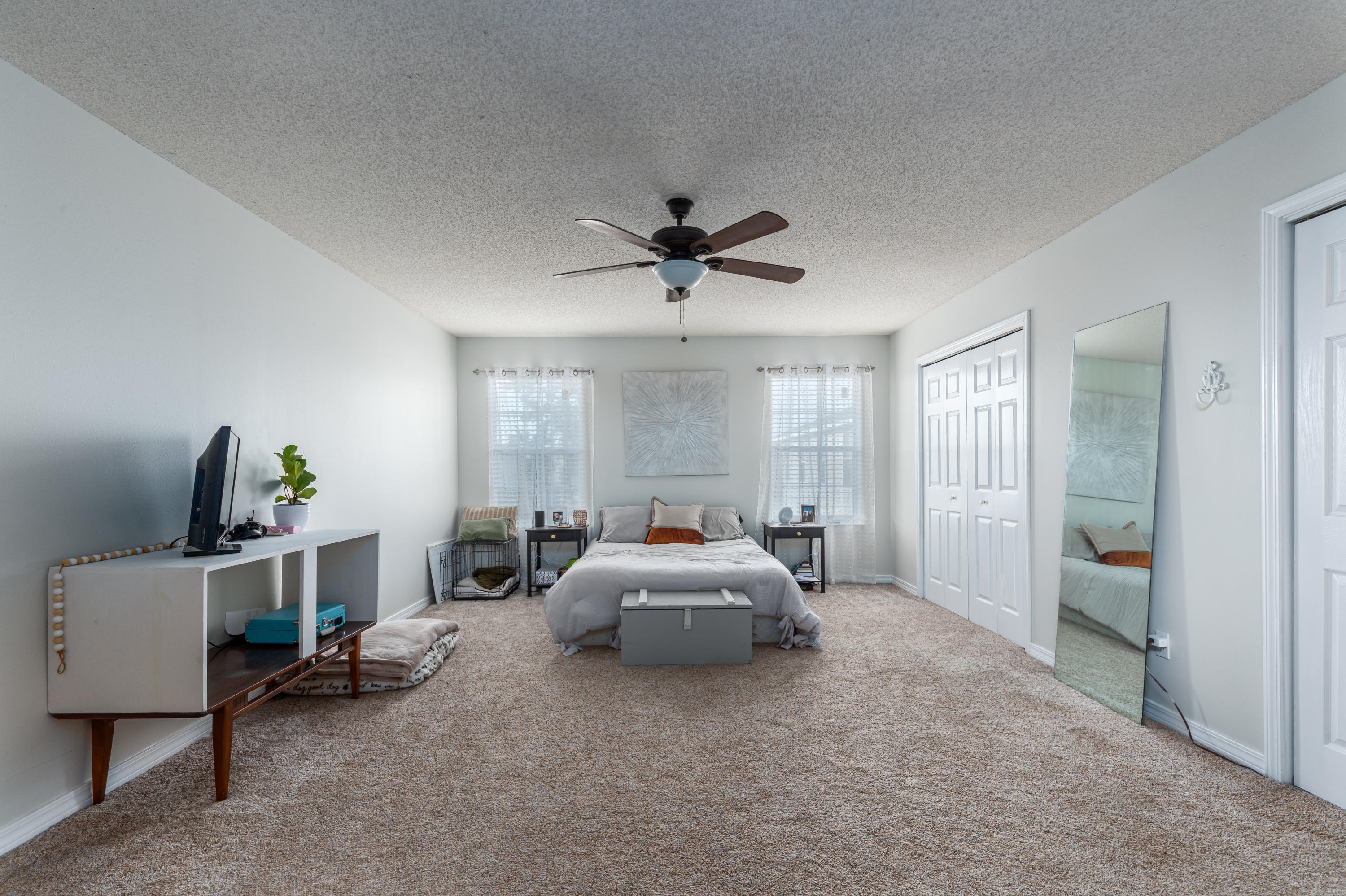 Houston Manor - Residential