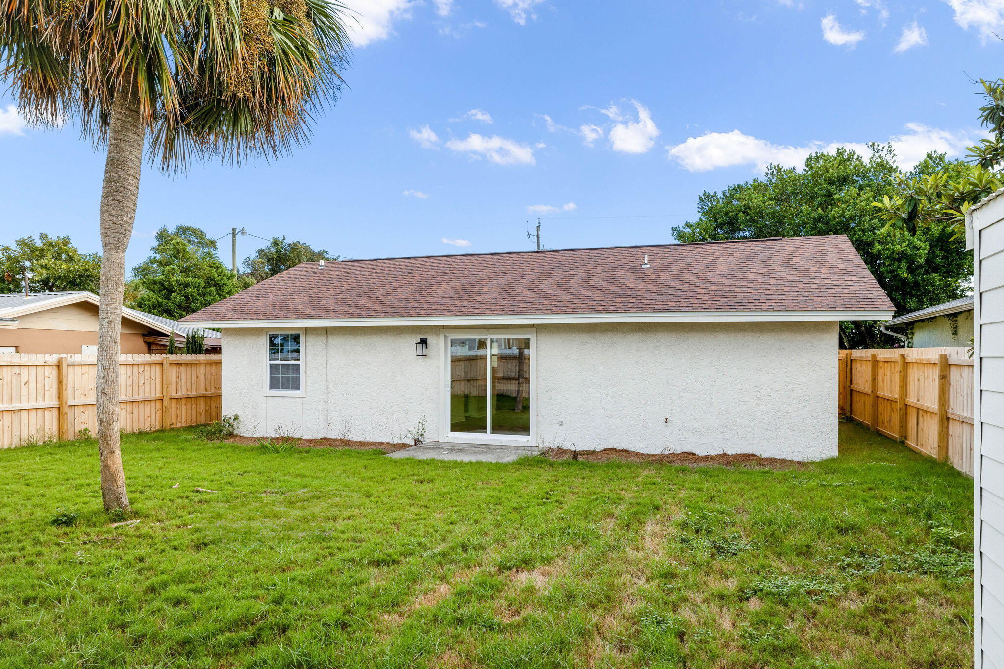 RIVIERA BEACH - Residential