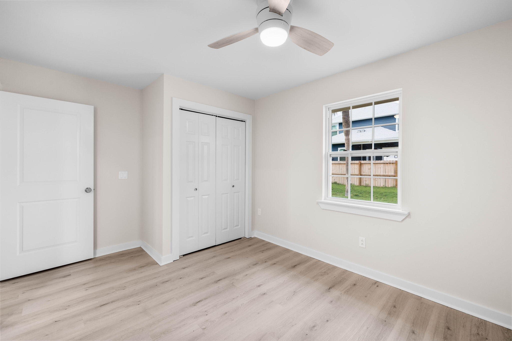 RIVIERA BEACH - Residential