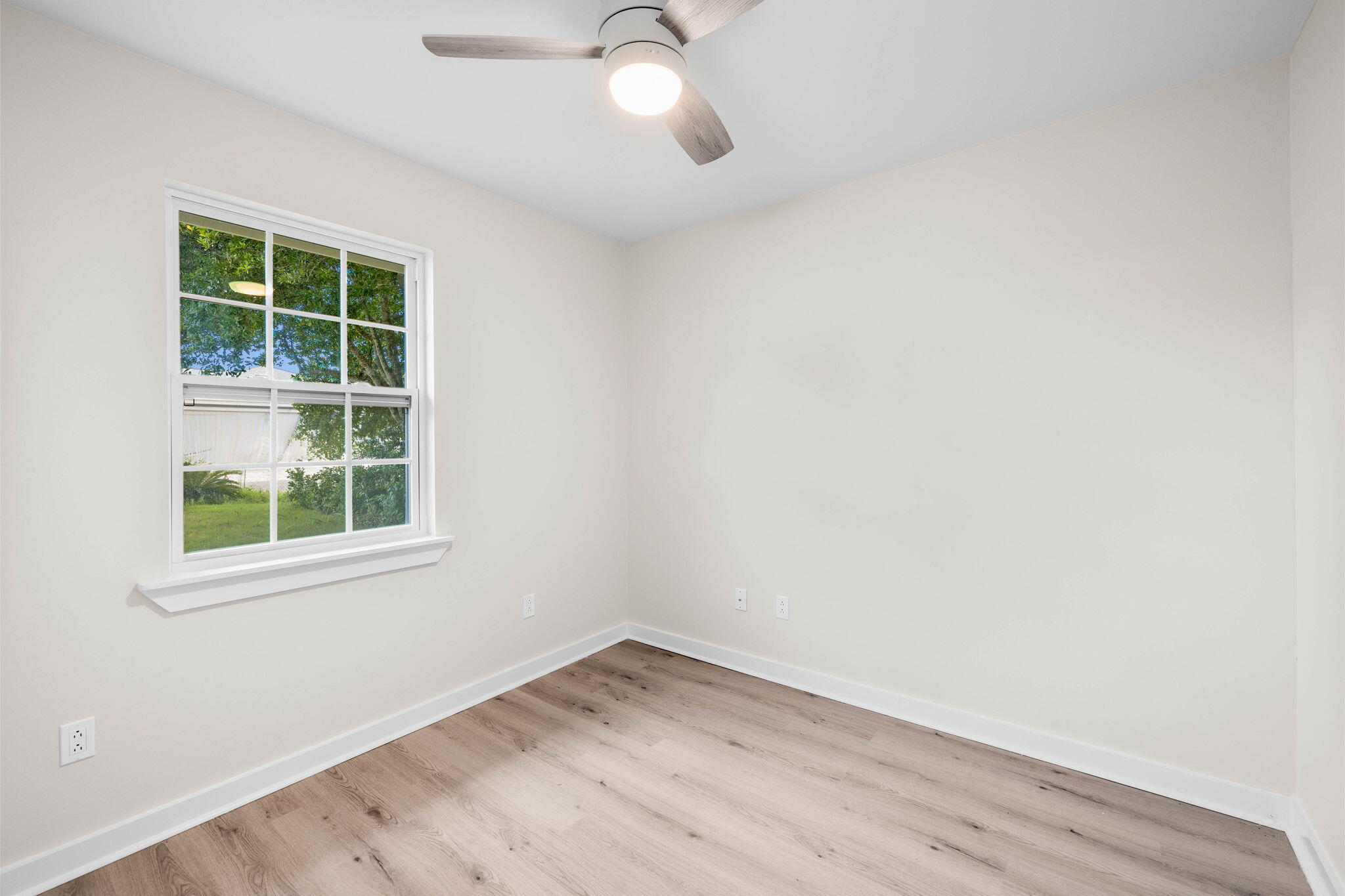RIVIERA BEACH - Residential