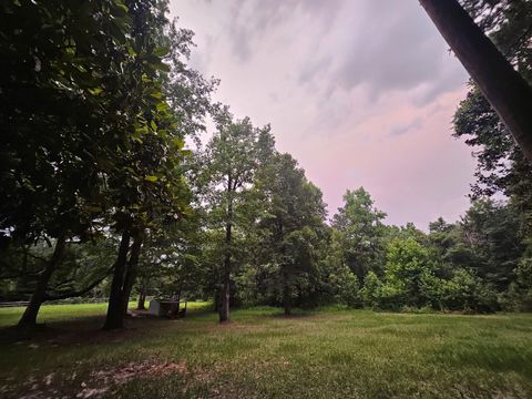 Photo of 607 Hewett Road, DeFuniak Springs, FL 32435 (MLS # 987966)