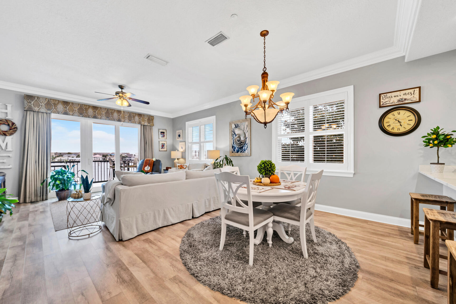 TRANQUIL HARBOR - Residential