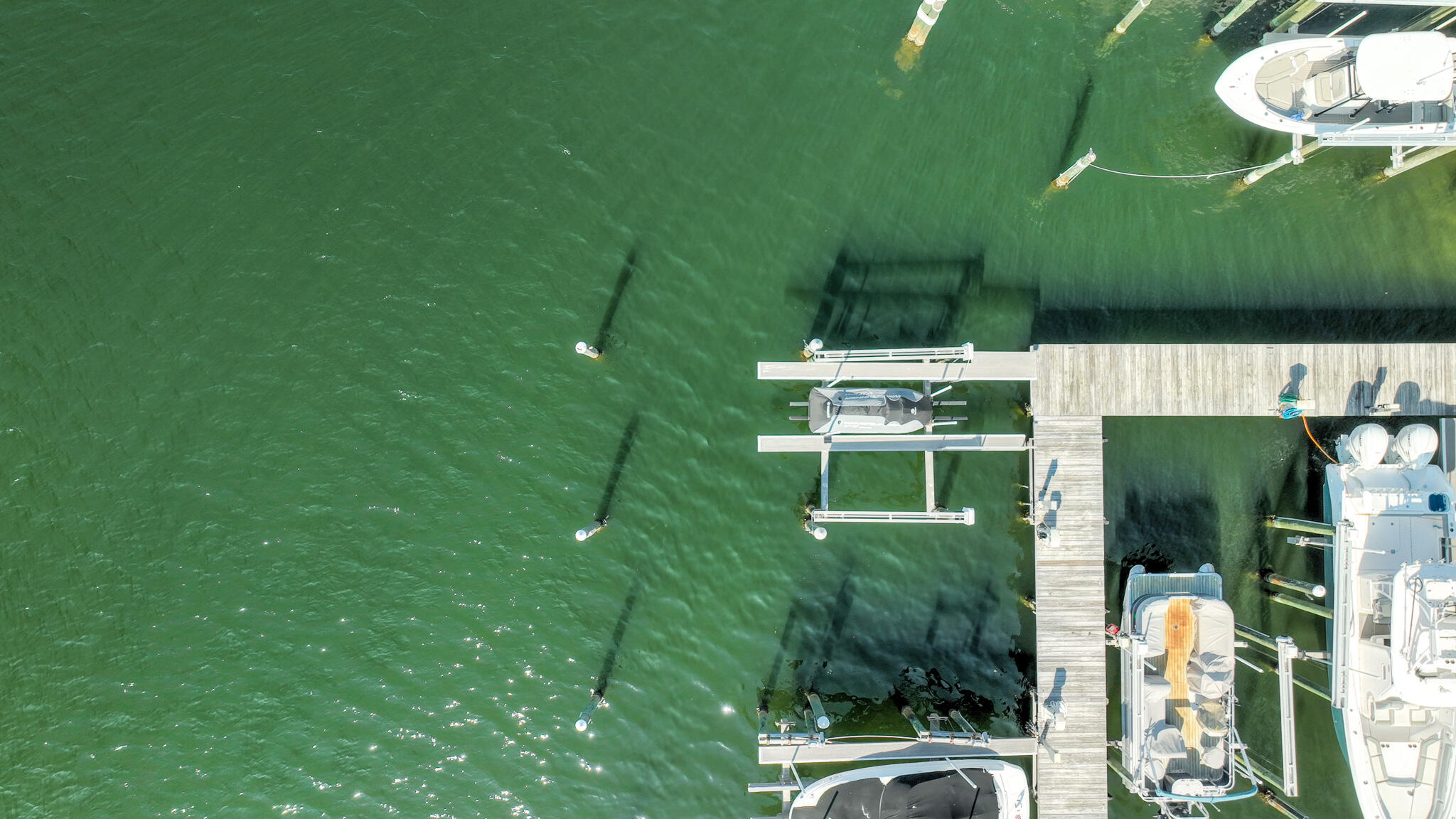 TRANQUIL HARBOR - Residential