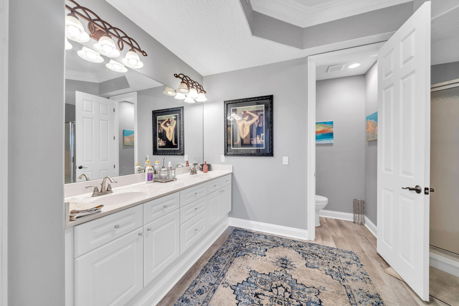 TRANQUIL HARBOR - Residential