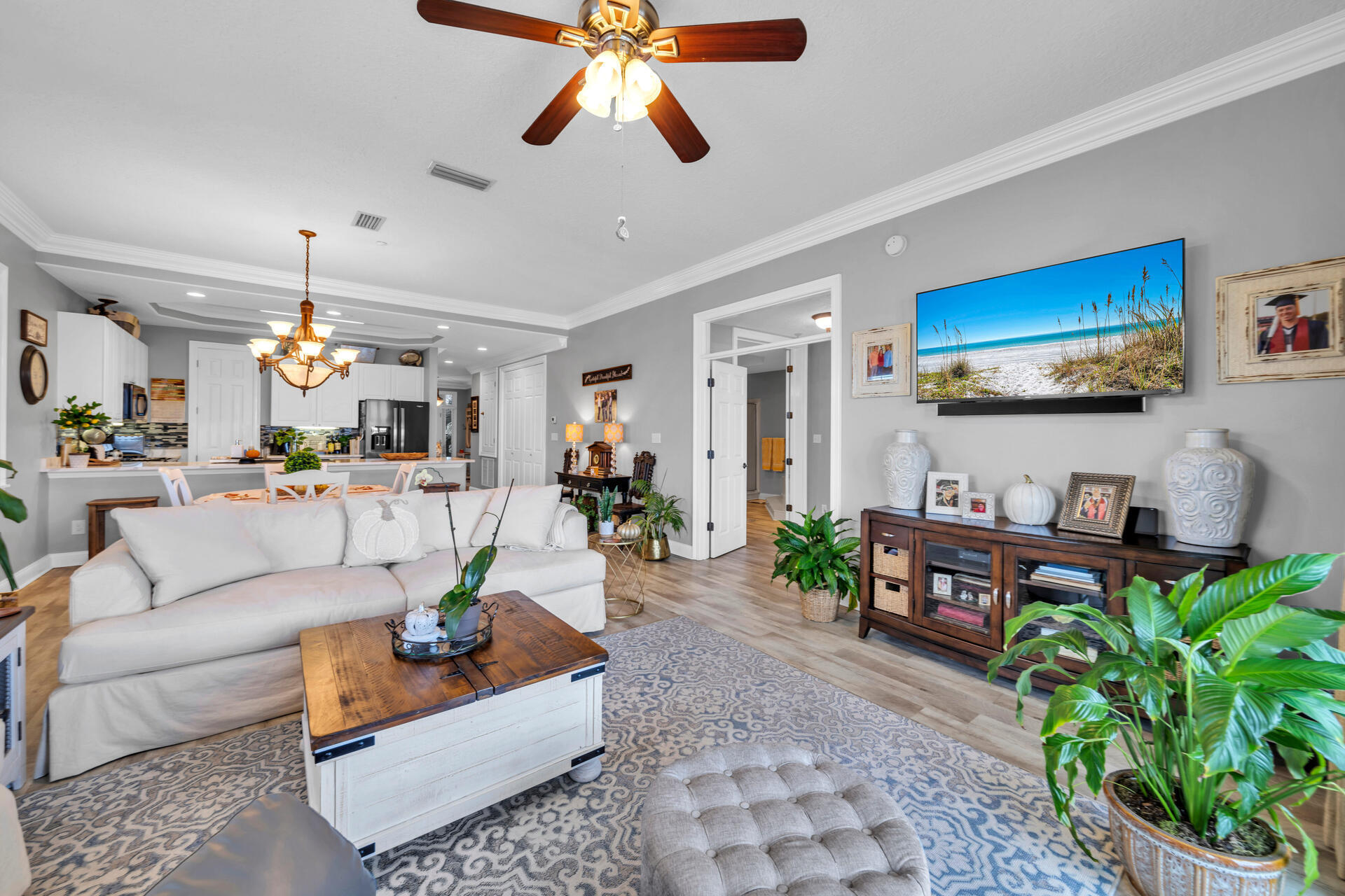 TRANQUIL HARBOR - Residential