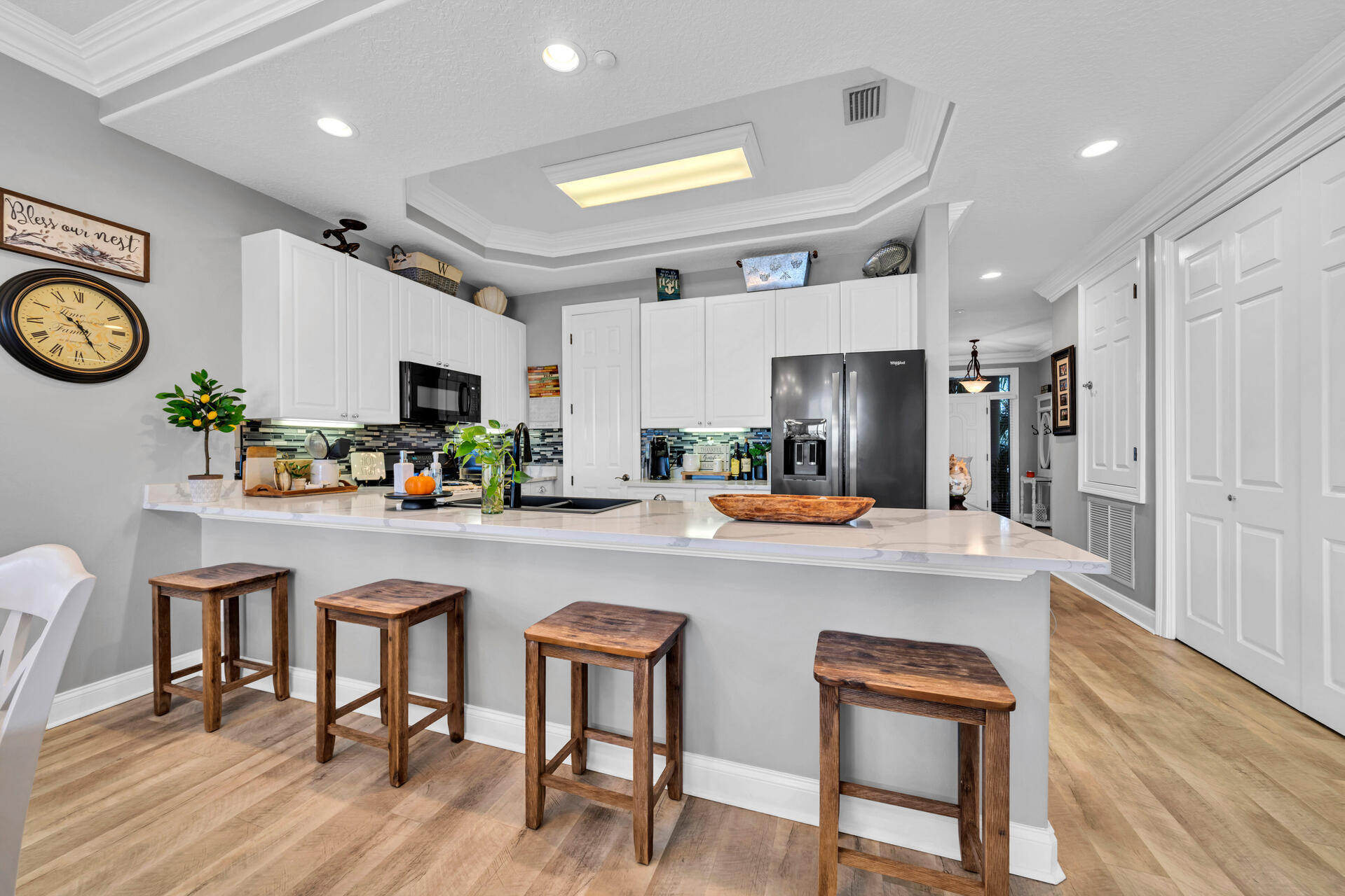 TRANQUIL HARBOR - Residential