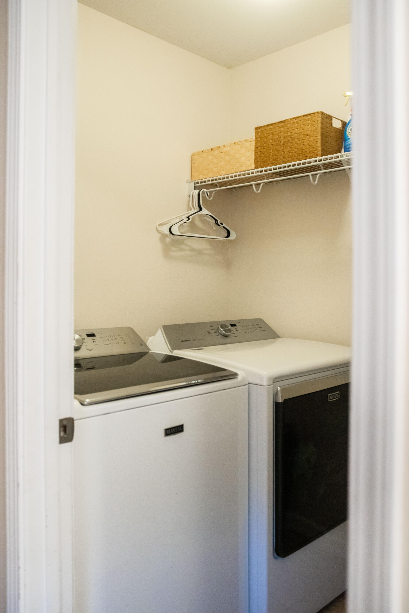 OAKWOOD LAKES ESTATES - Residential