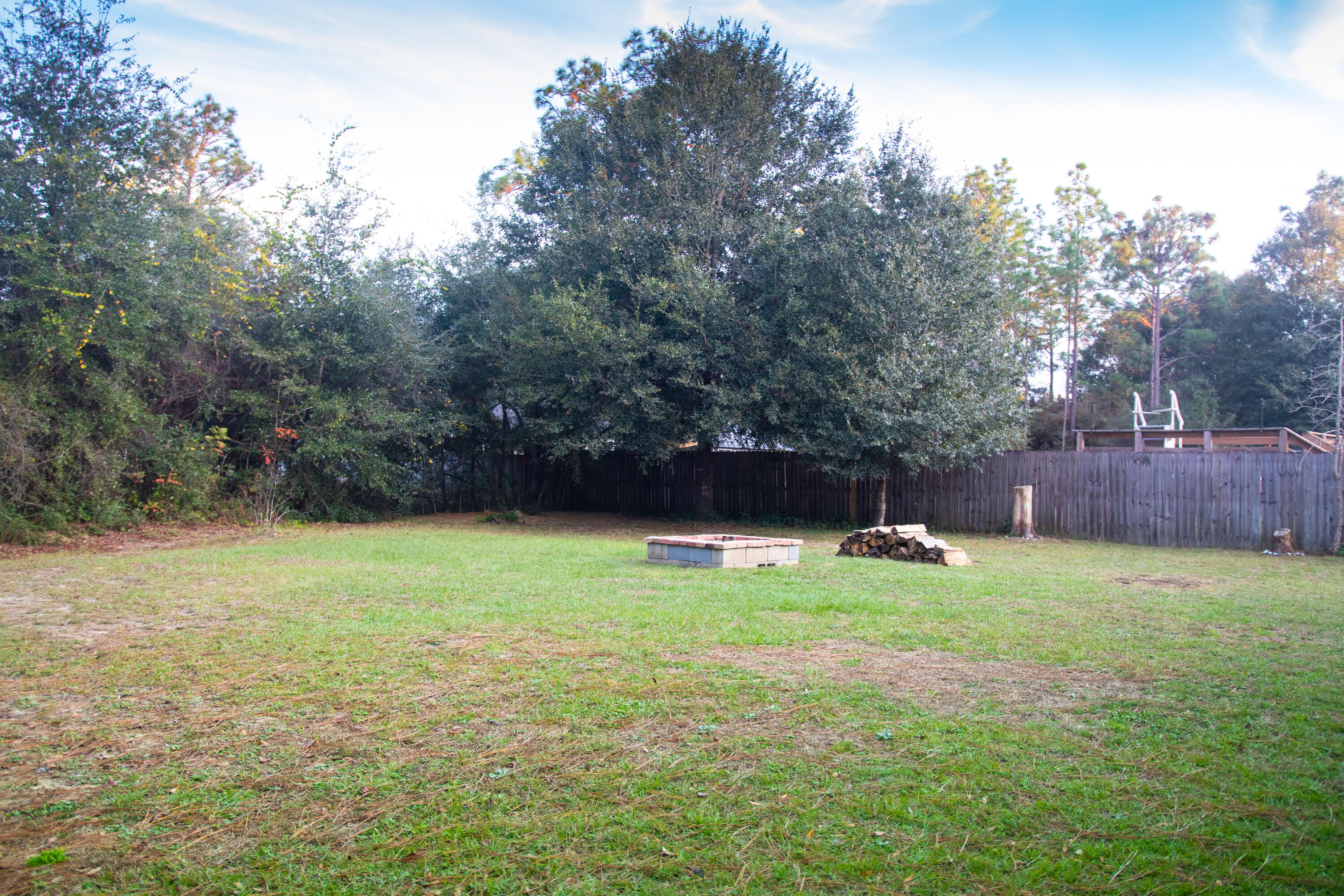 OAKWOOD LAKES ESTATES - Residential