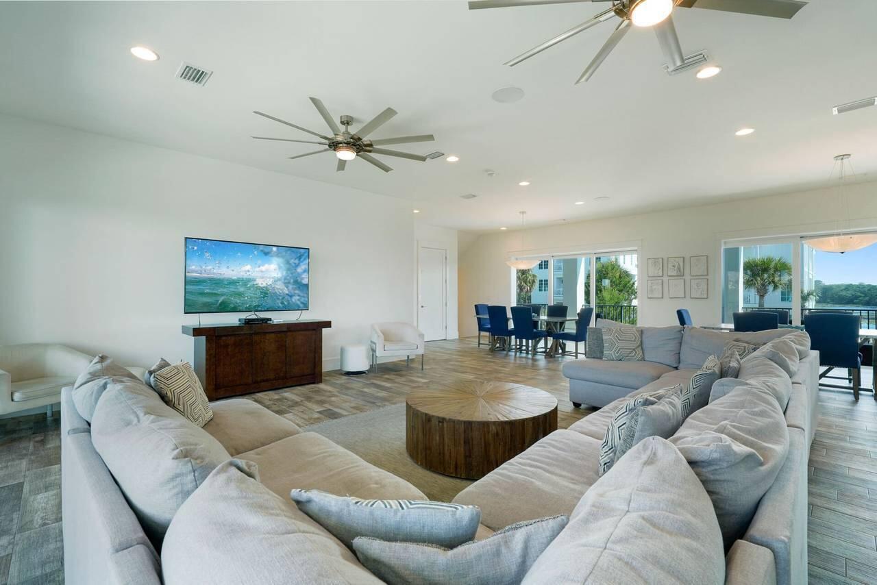 BEACH HIGHLAND - Residential