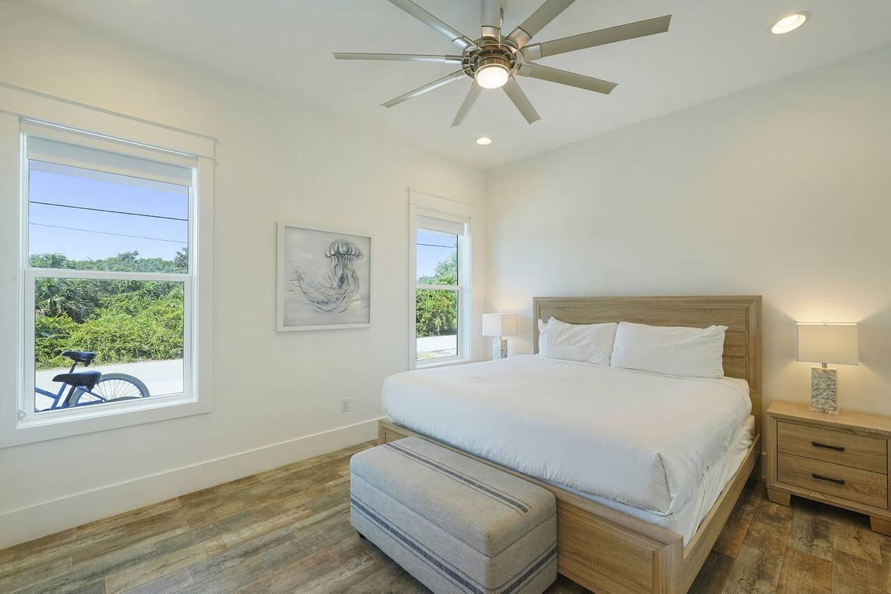 BEACH HIGHLAND - Residential