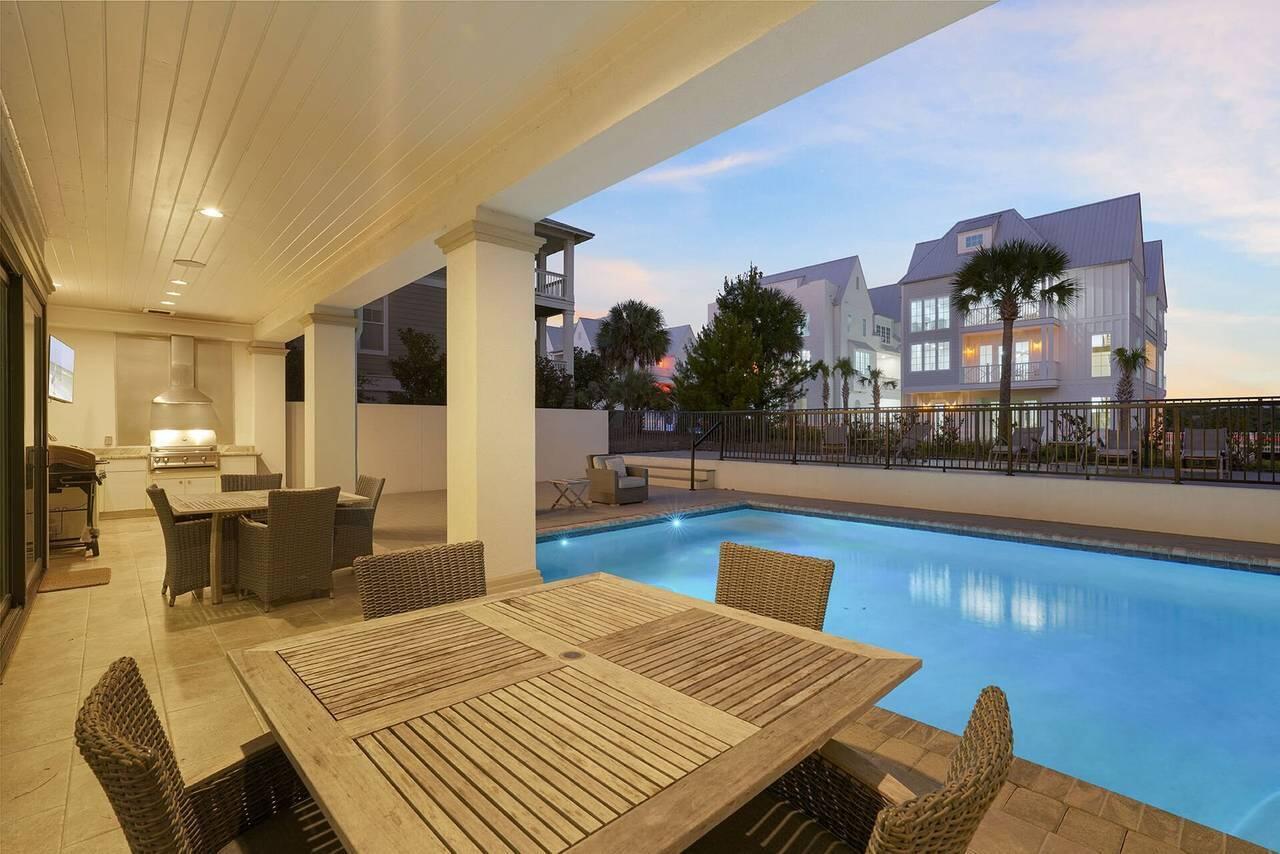 BEACH HIGHLAND - Residential