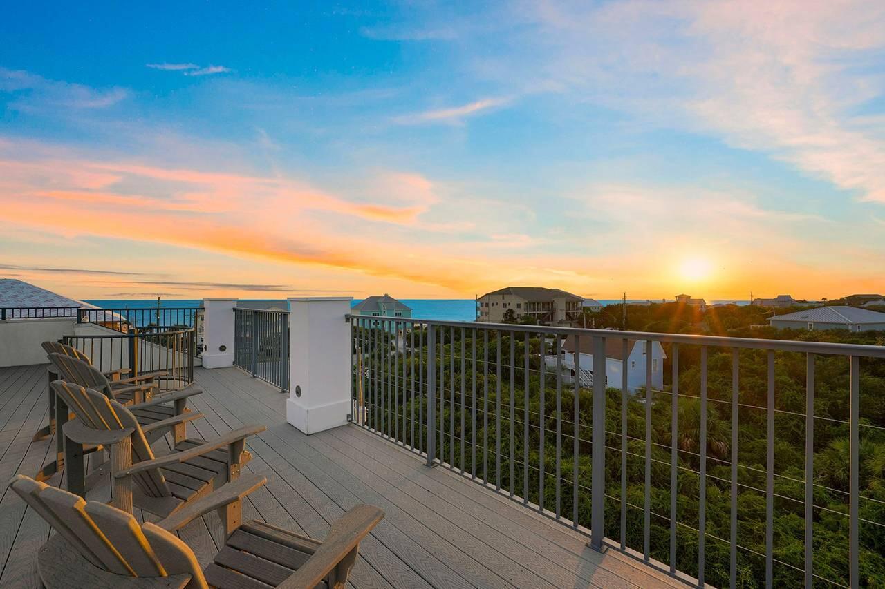 BEACH HIGHLAND - Residential