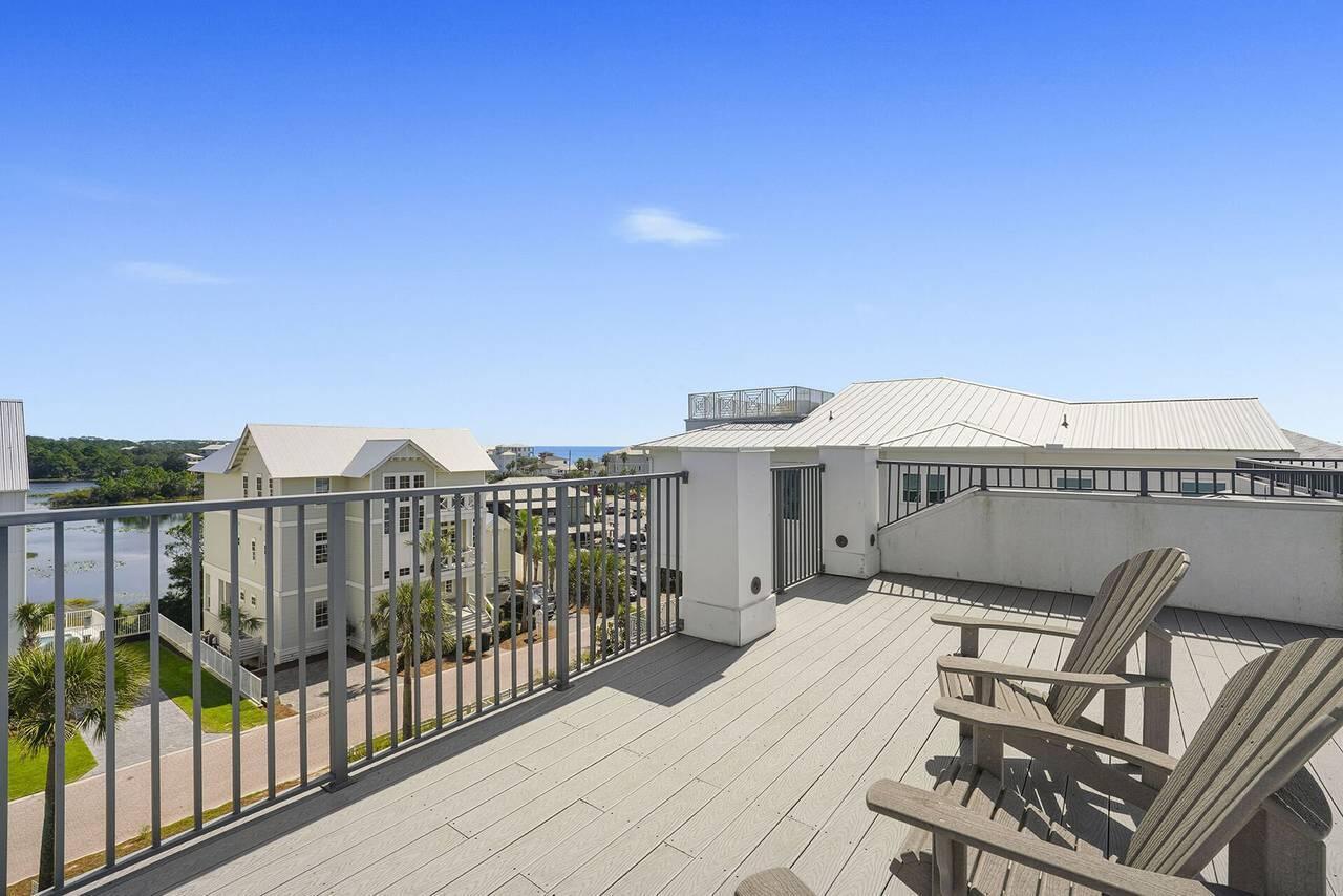 BEACH HIGHLAND - Residential