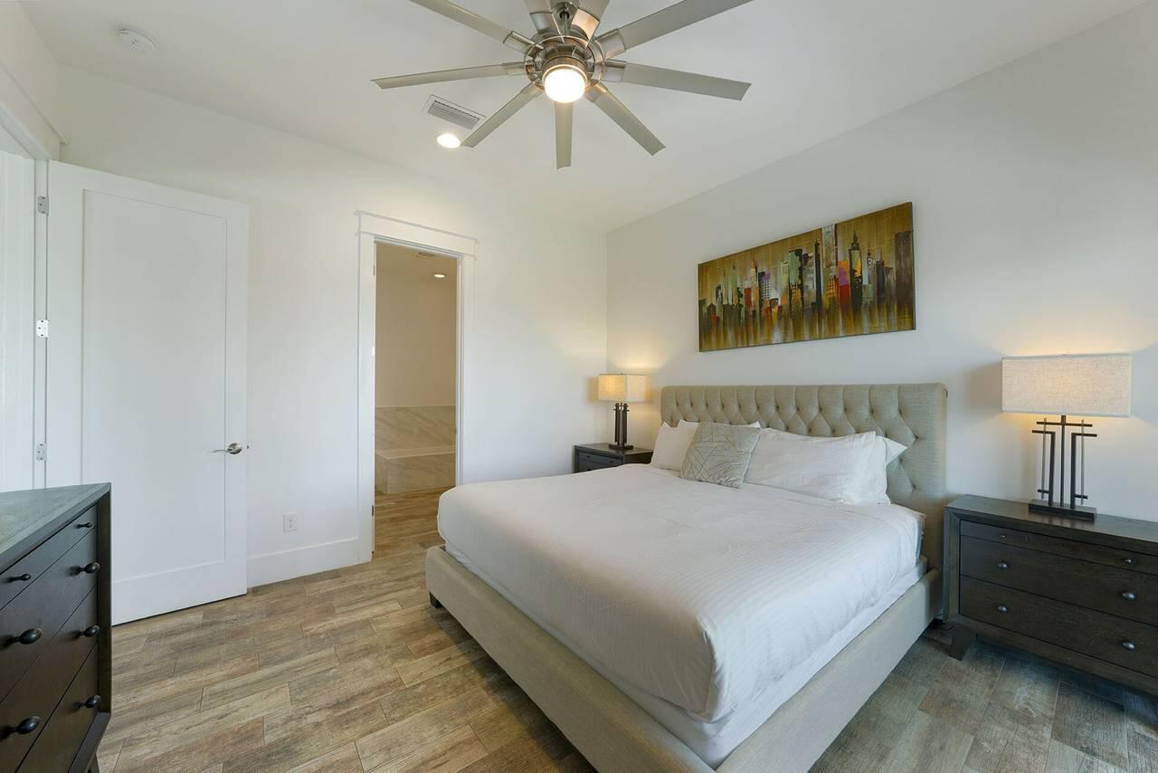 BEACH HIGHLAND - Residential