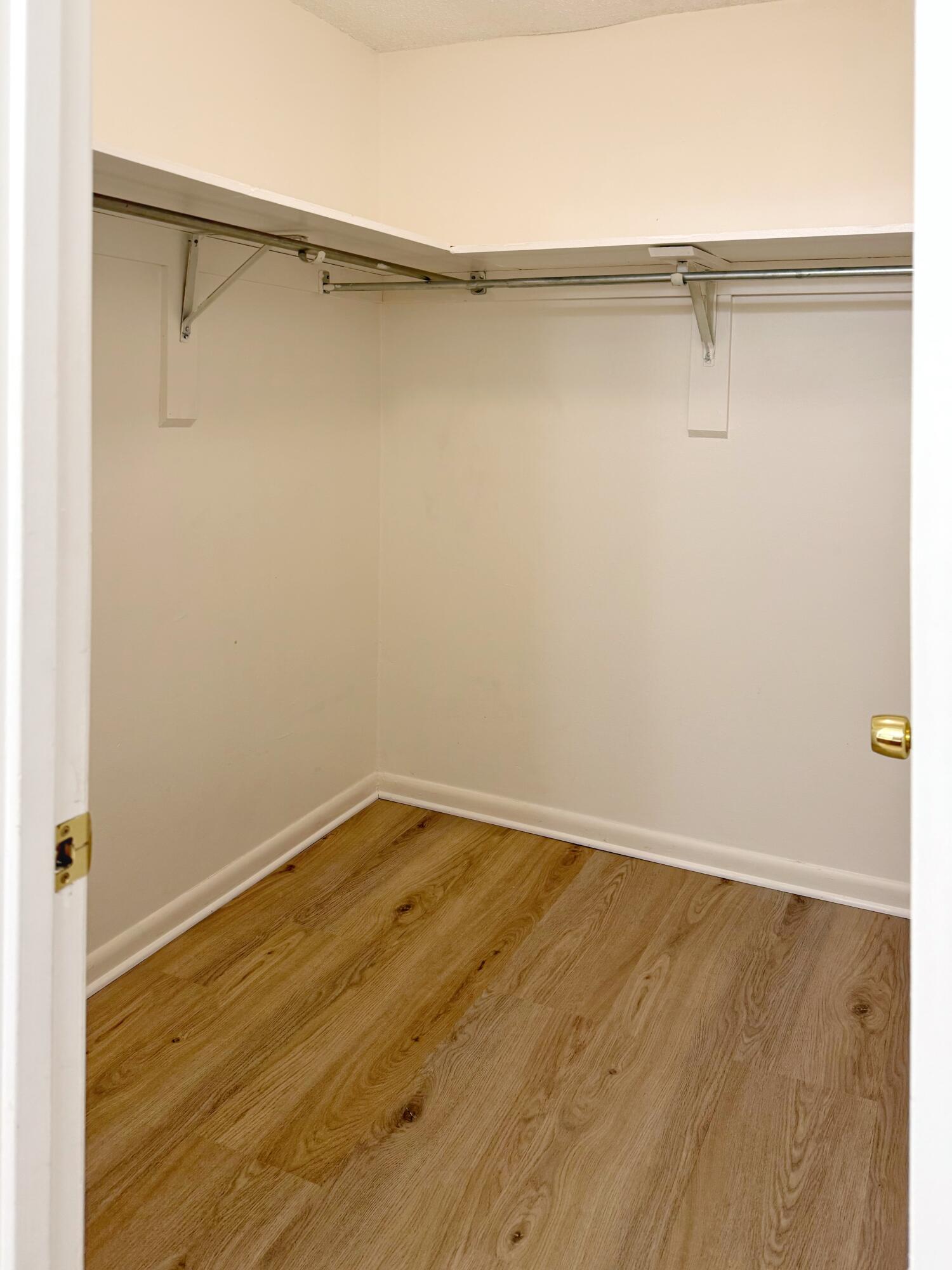 PALM ESTATES UNIT 2 - Residential Lease