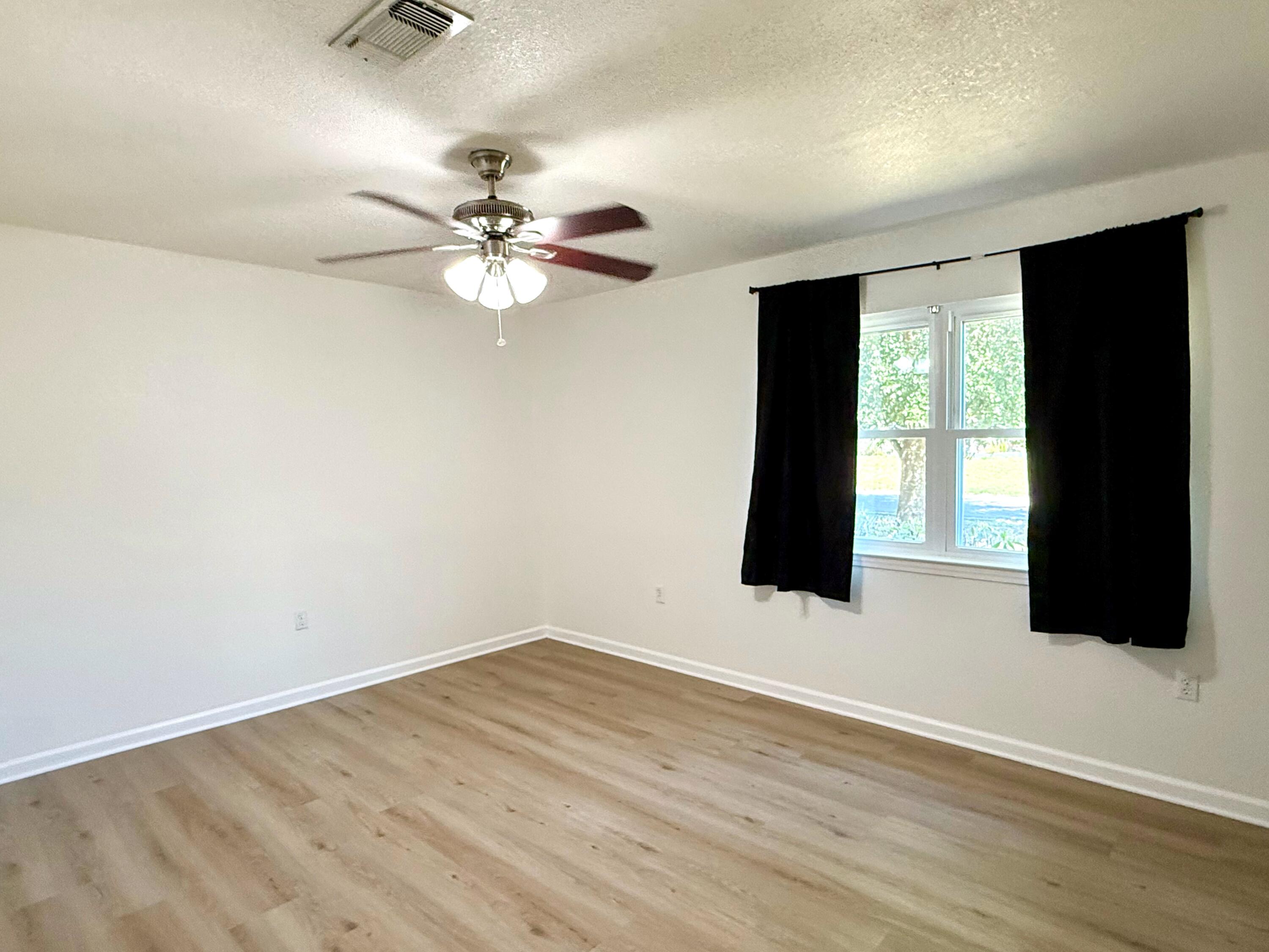 PALM ESTATES UNIT 2 - Residential Lease