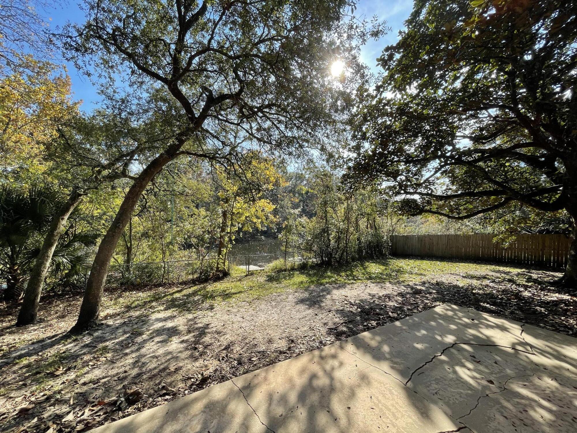 PALM ESTATES UNIT 2 - Residential Lease