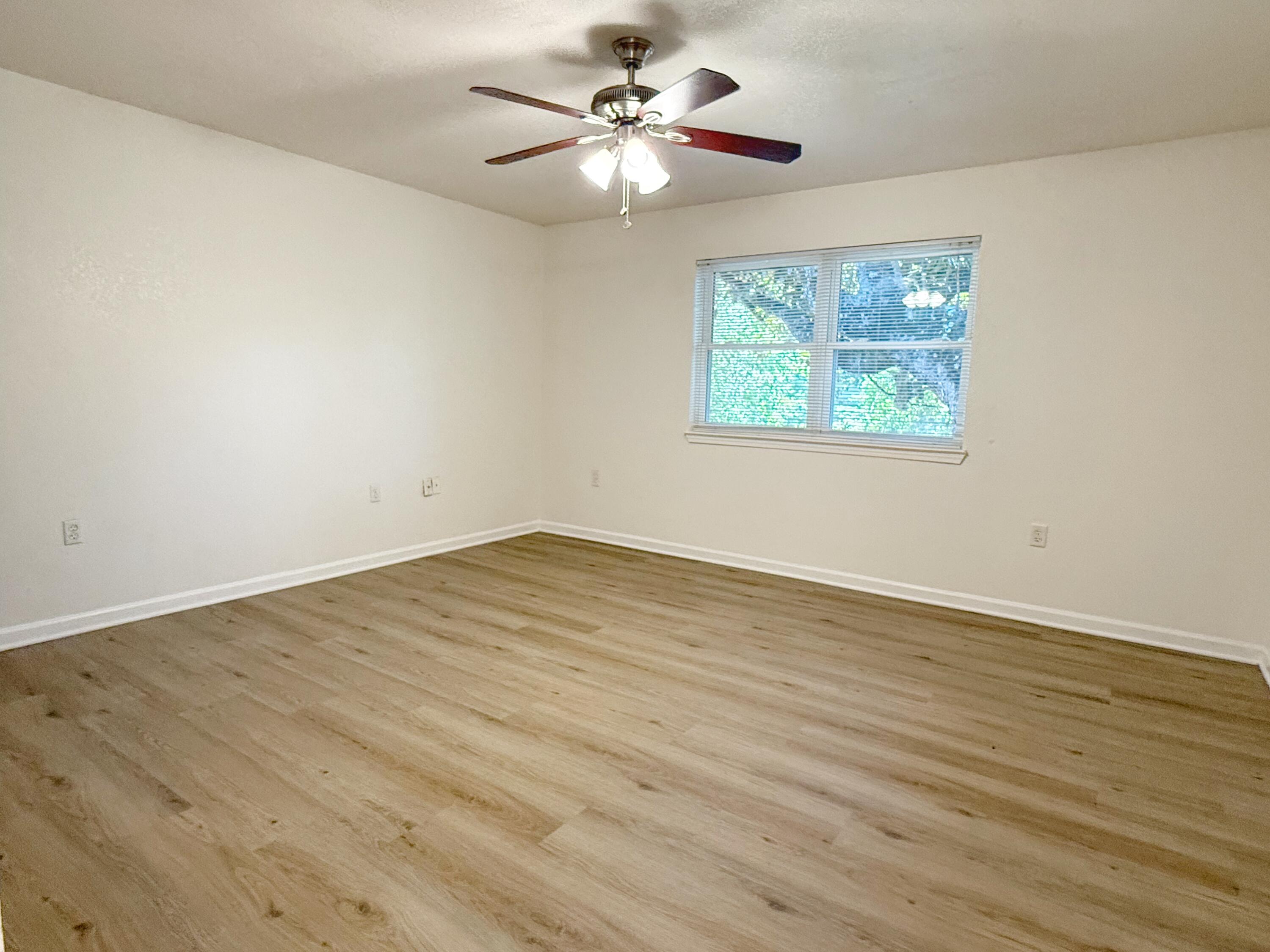 PALM ESTATES UNIT 2 - Residential Lease