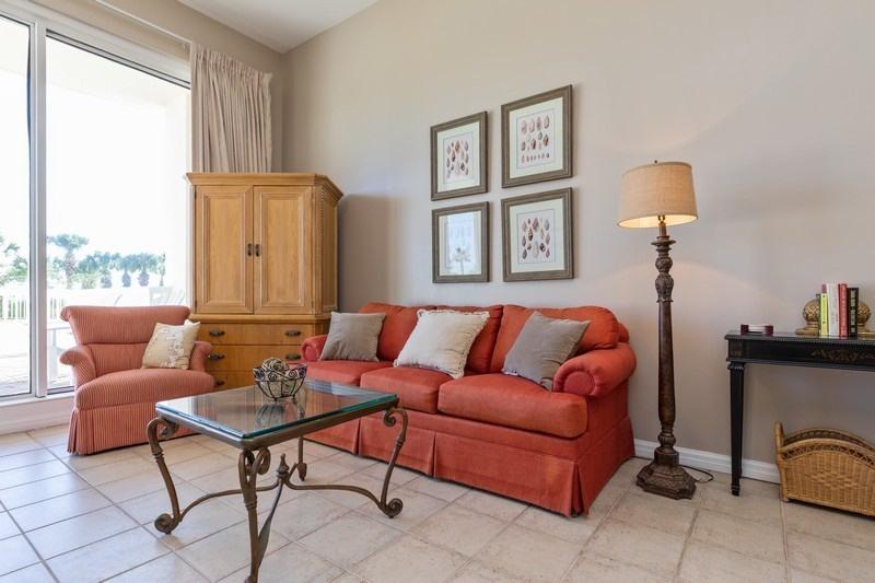 ST. MAARTEN AT SILVER SHELLS - Residential