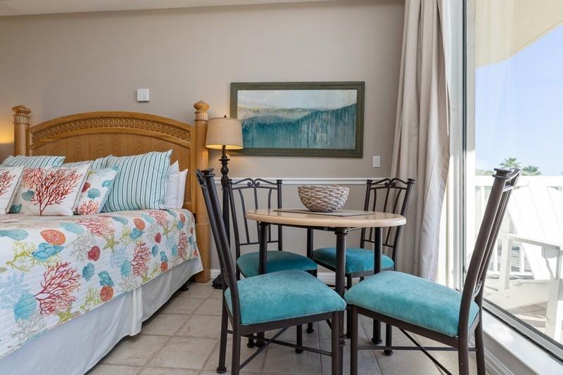 ST. MAARTEN AT SILVER SHELLS - Residential