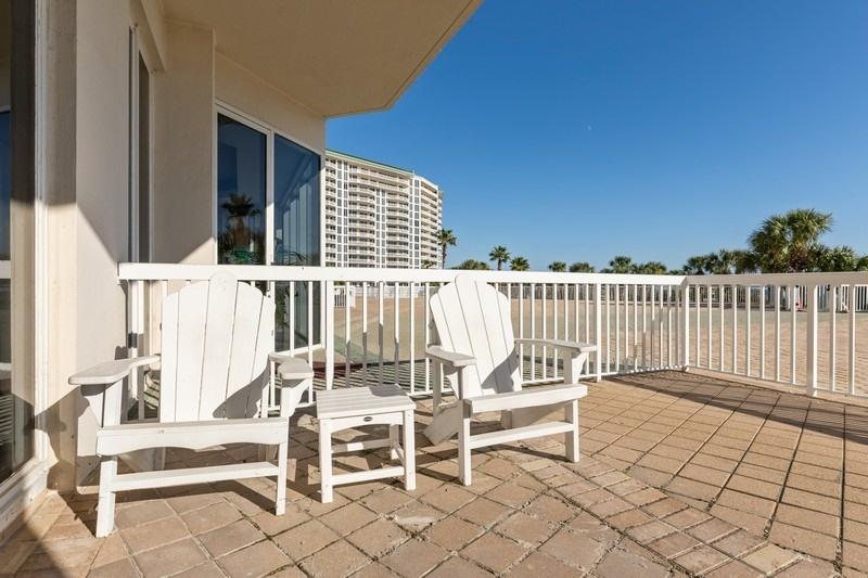 ST. MAARTEN AT SILVER SHELLS - Residential