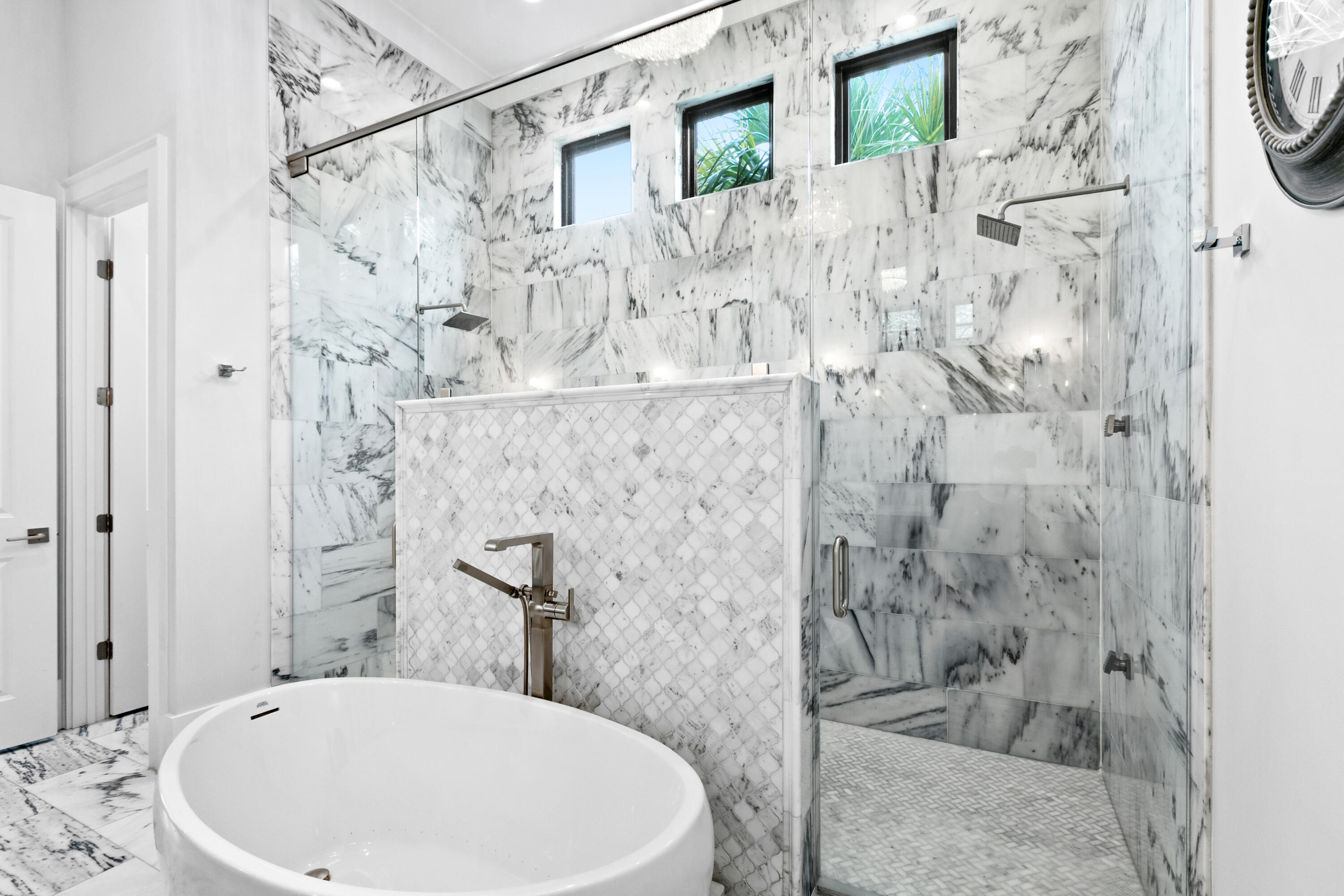 BURNT PINE - Residential