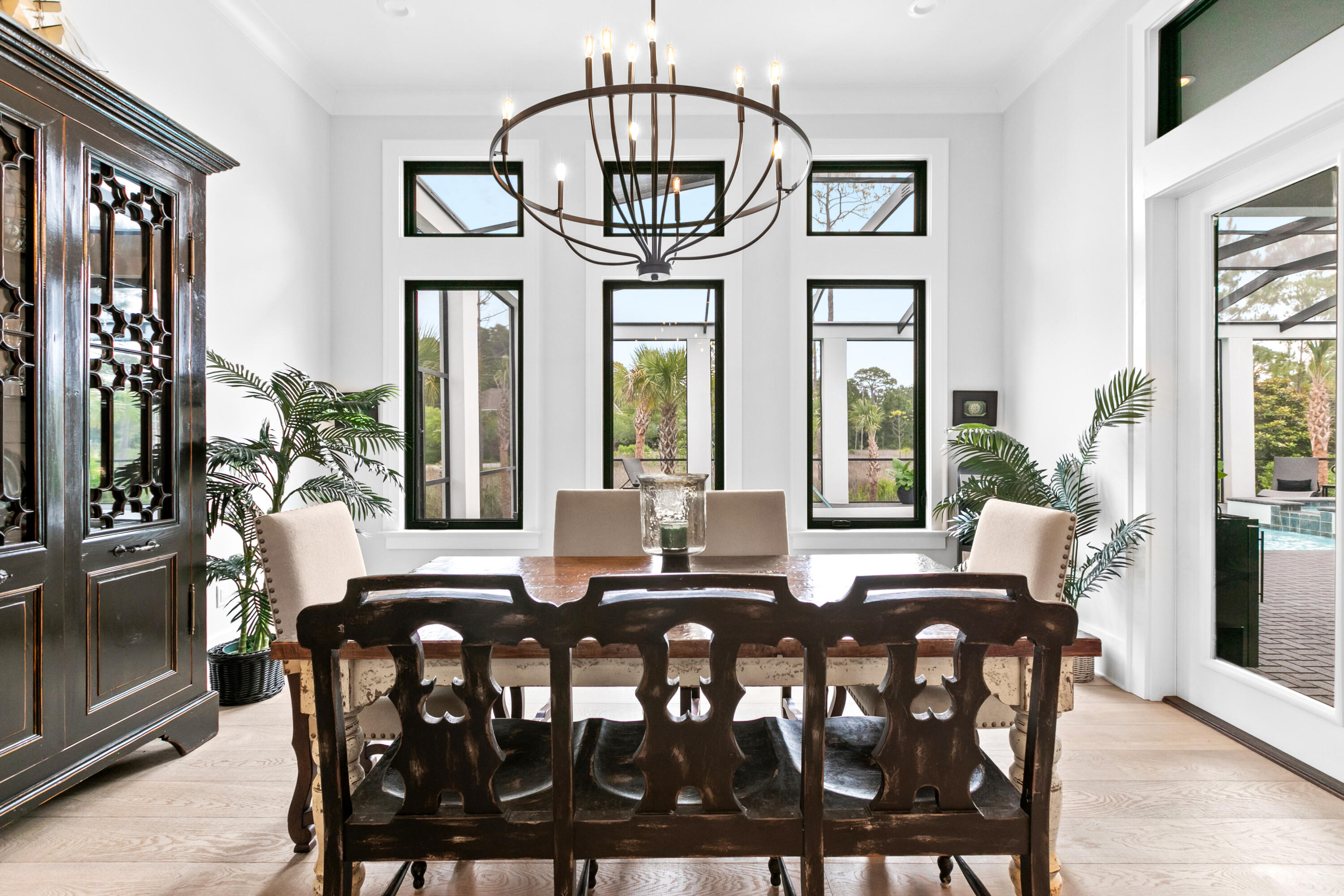 BURNT PINE - Residential