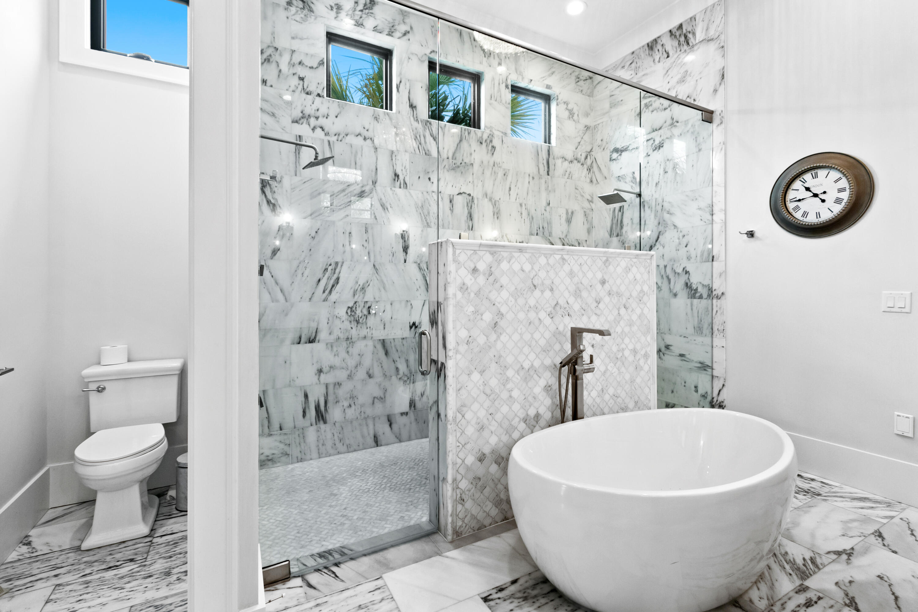 BURNT PINE - Residential