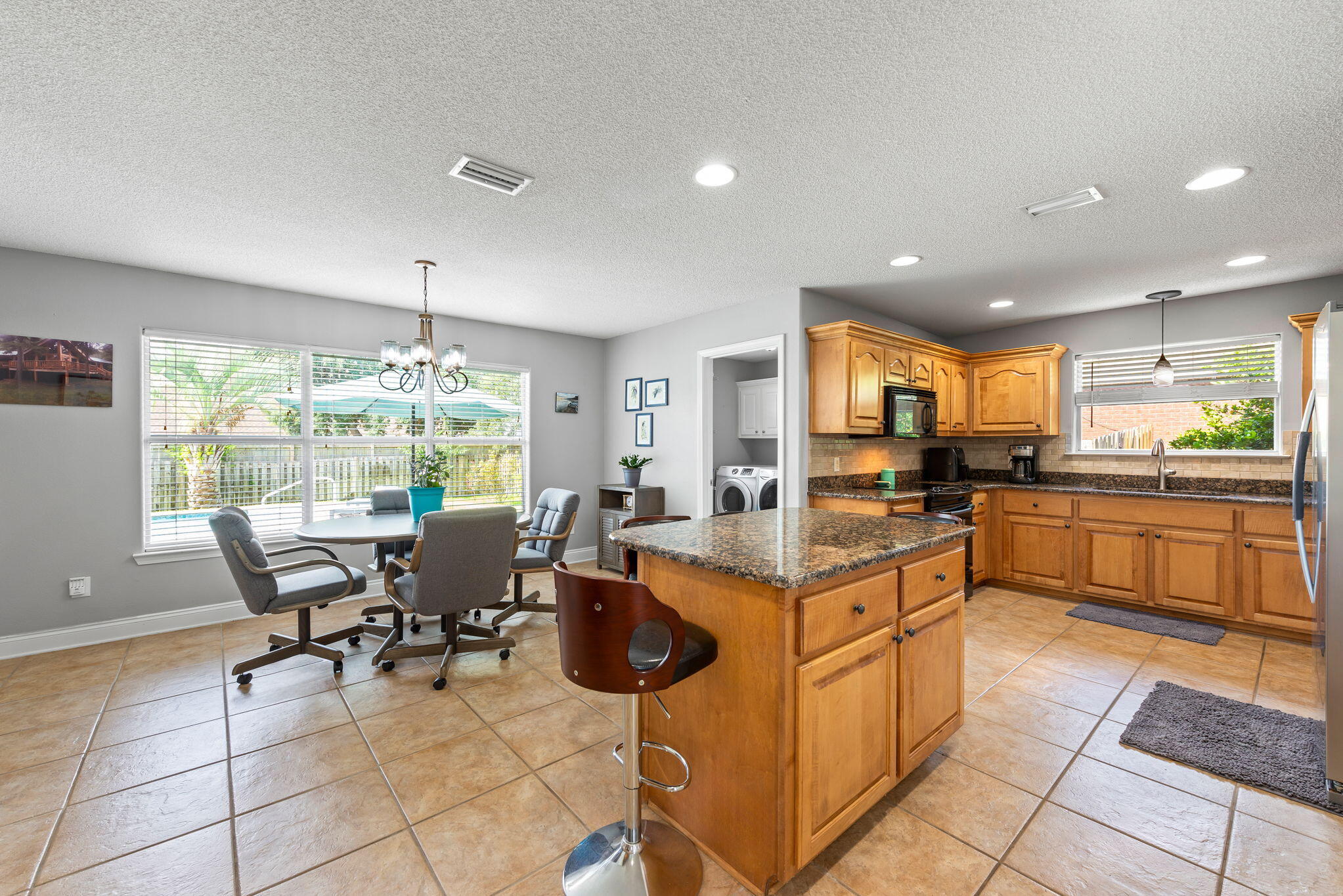 WOODLAWN HEIGHTS - Residential
