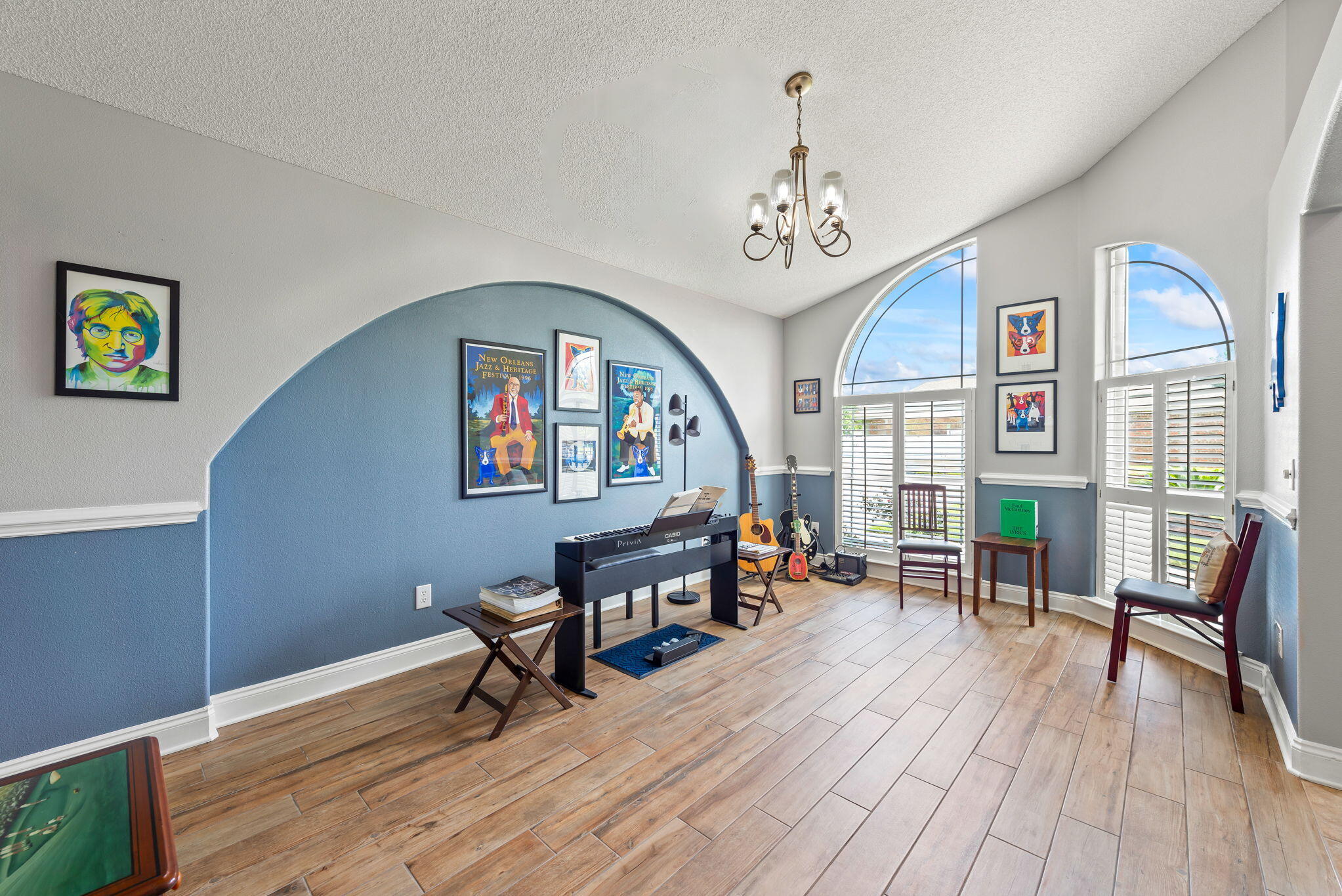 WOODLAWN HEIGHTS - Residential