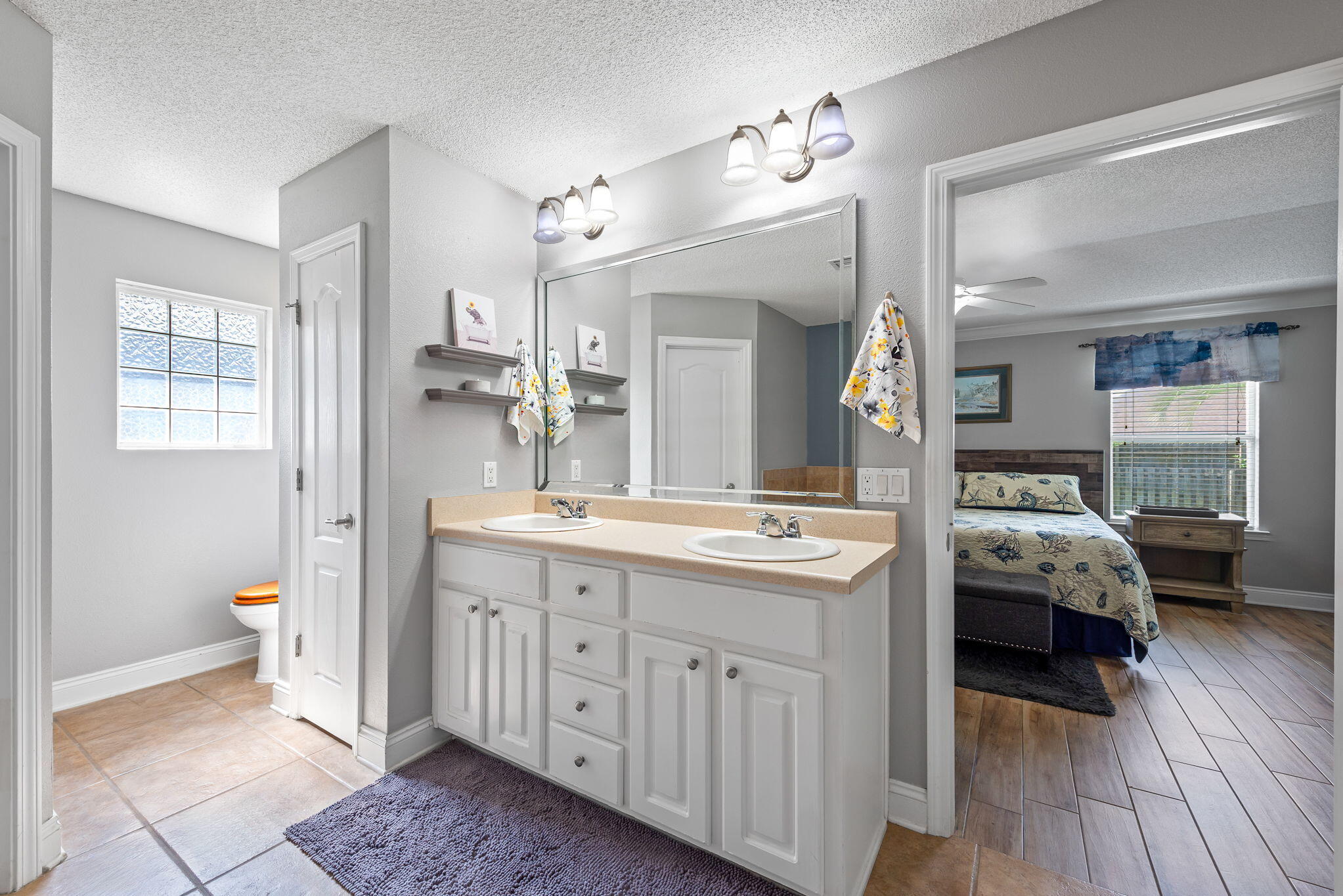 WOODLAWN HEIGHTS - Residential
