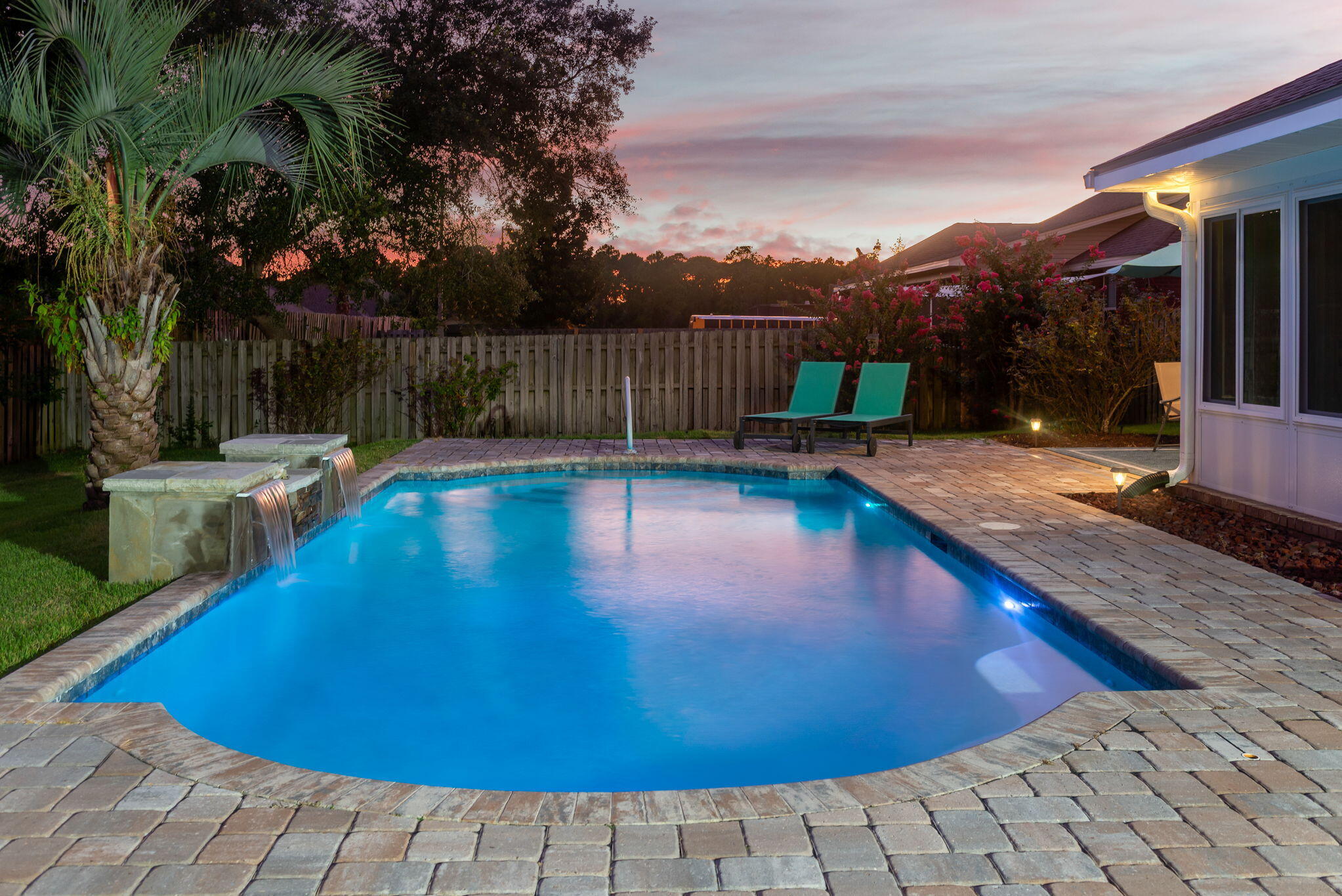 WOODLAWN HEIGHTS - Residential