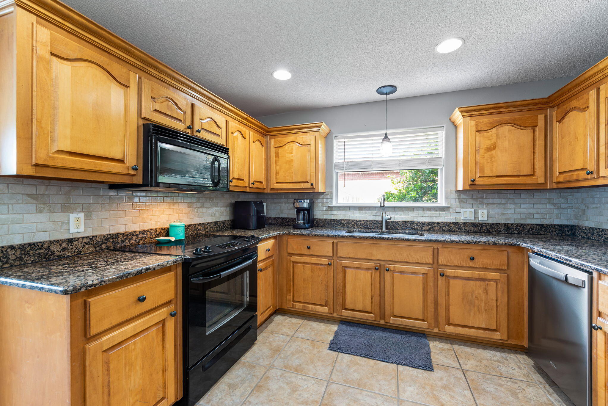WOODLAWN HEIGHTS - Residential